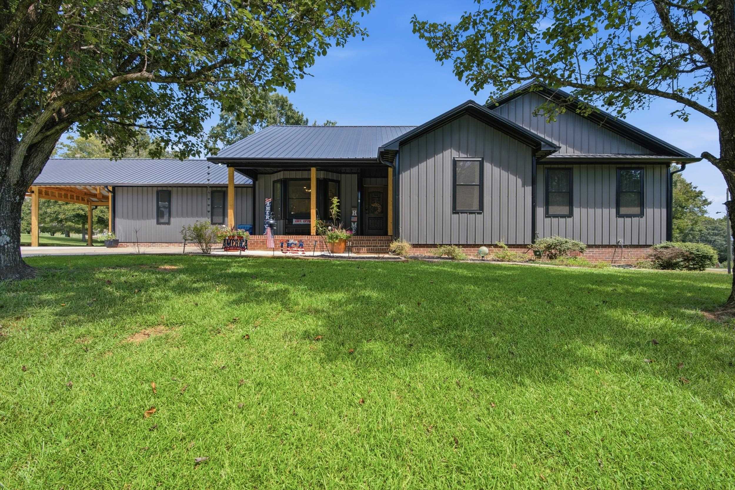 216 Maple Valley Cir, Blountsville, AL 35031 — photo 1