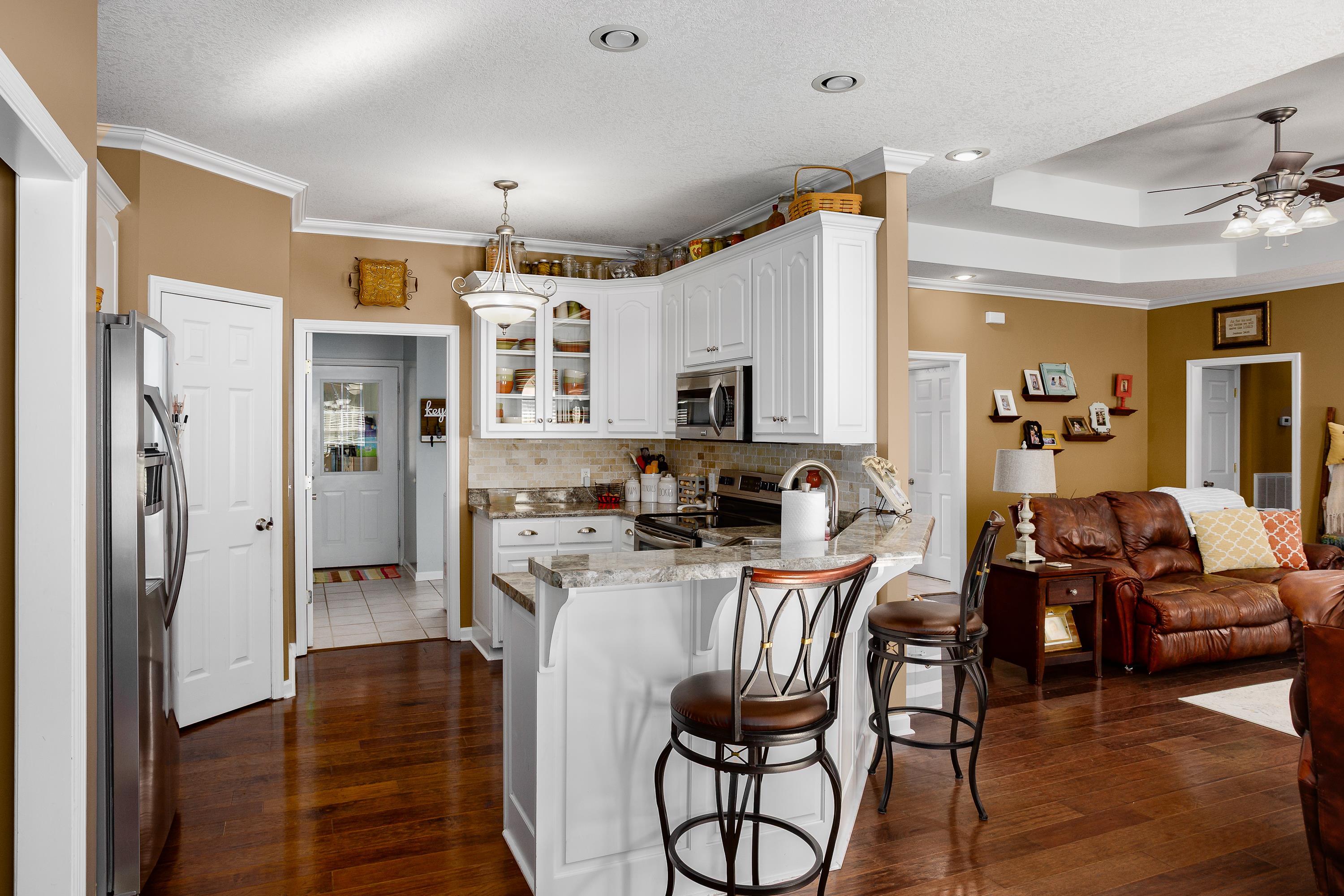 230 Dawn Dr, Florence, AL 35633 — photo 8