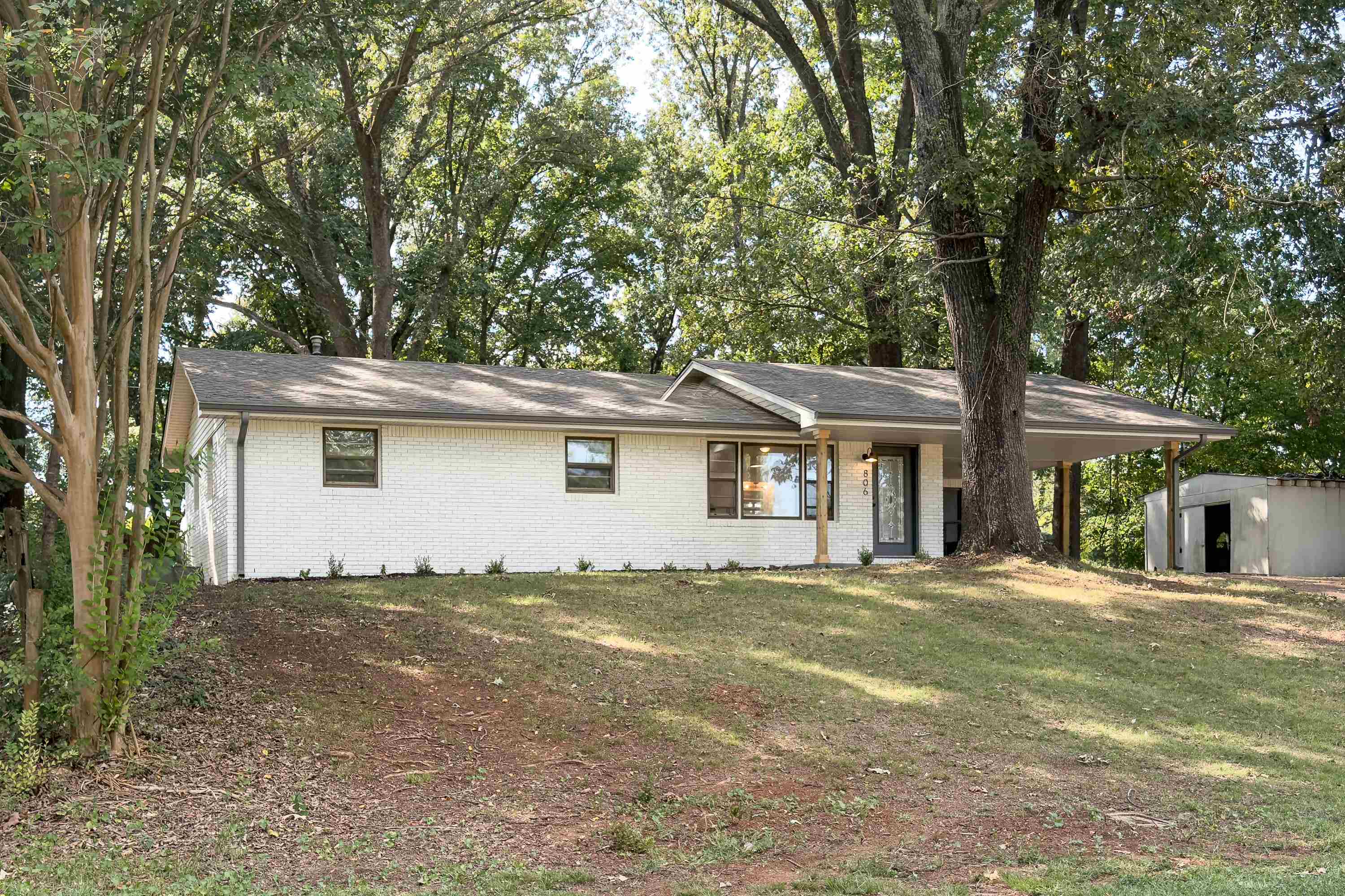 806 Harding Ave, Muscle Shoals, AL 35661 — photo 3