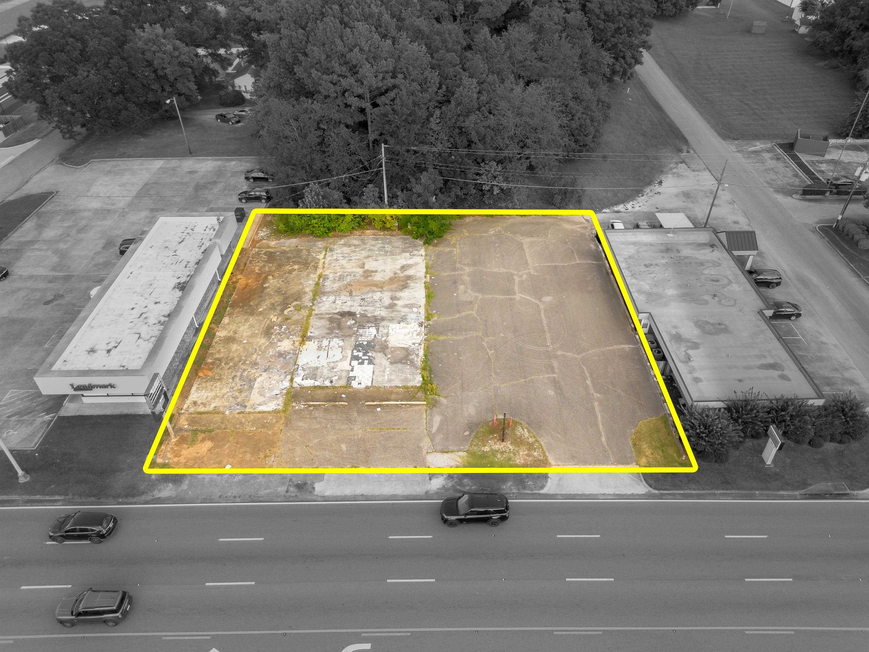 1905 Woodward Ave, Muscle Shoals, AL 35661 — photo 1