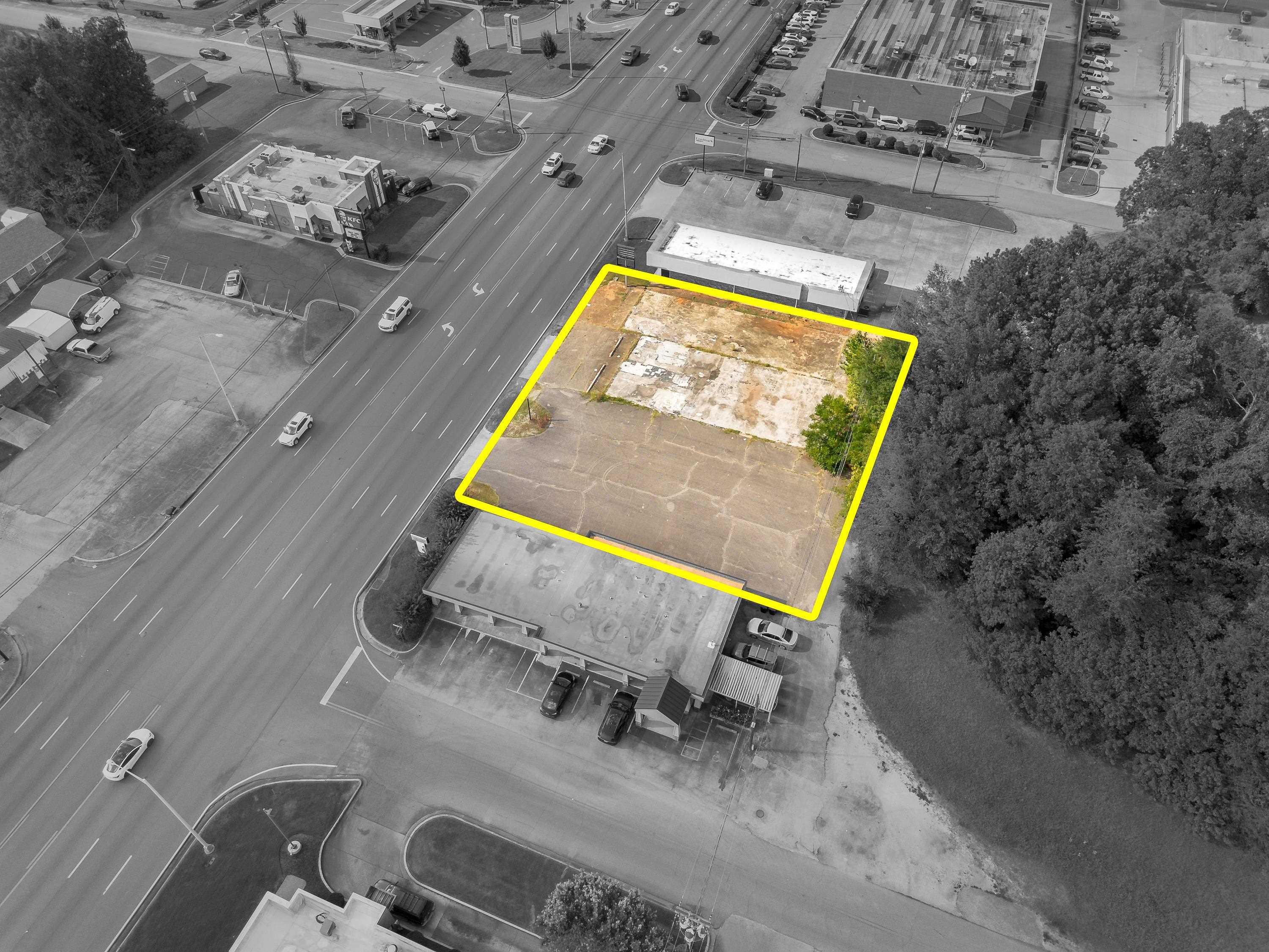 1905 Woodward Ave, Muscle Shoals, AL 35661 — photo 4
