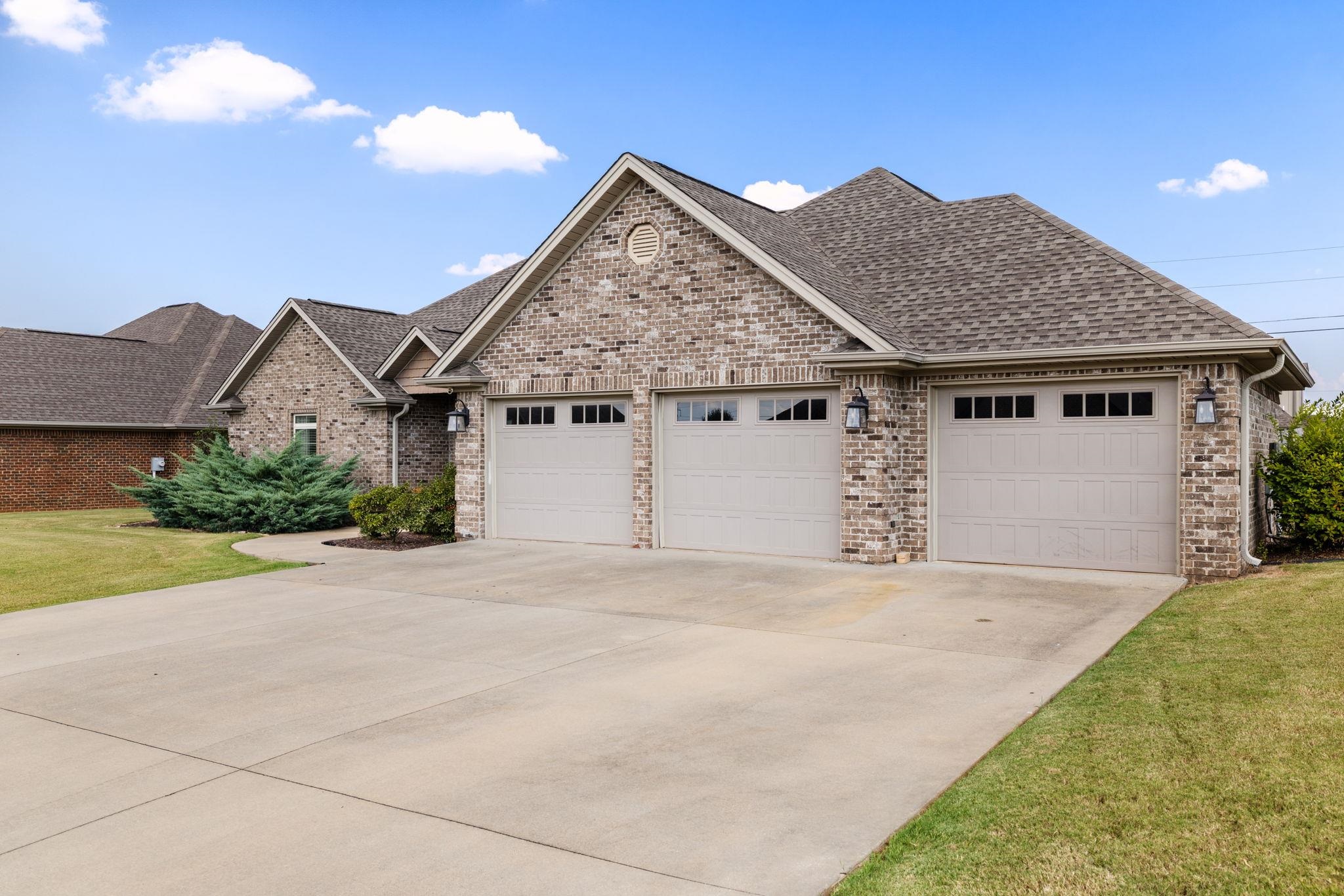 117 Sullivan Rd, Muscle Shoals, AL 35661 — photo 3