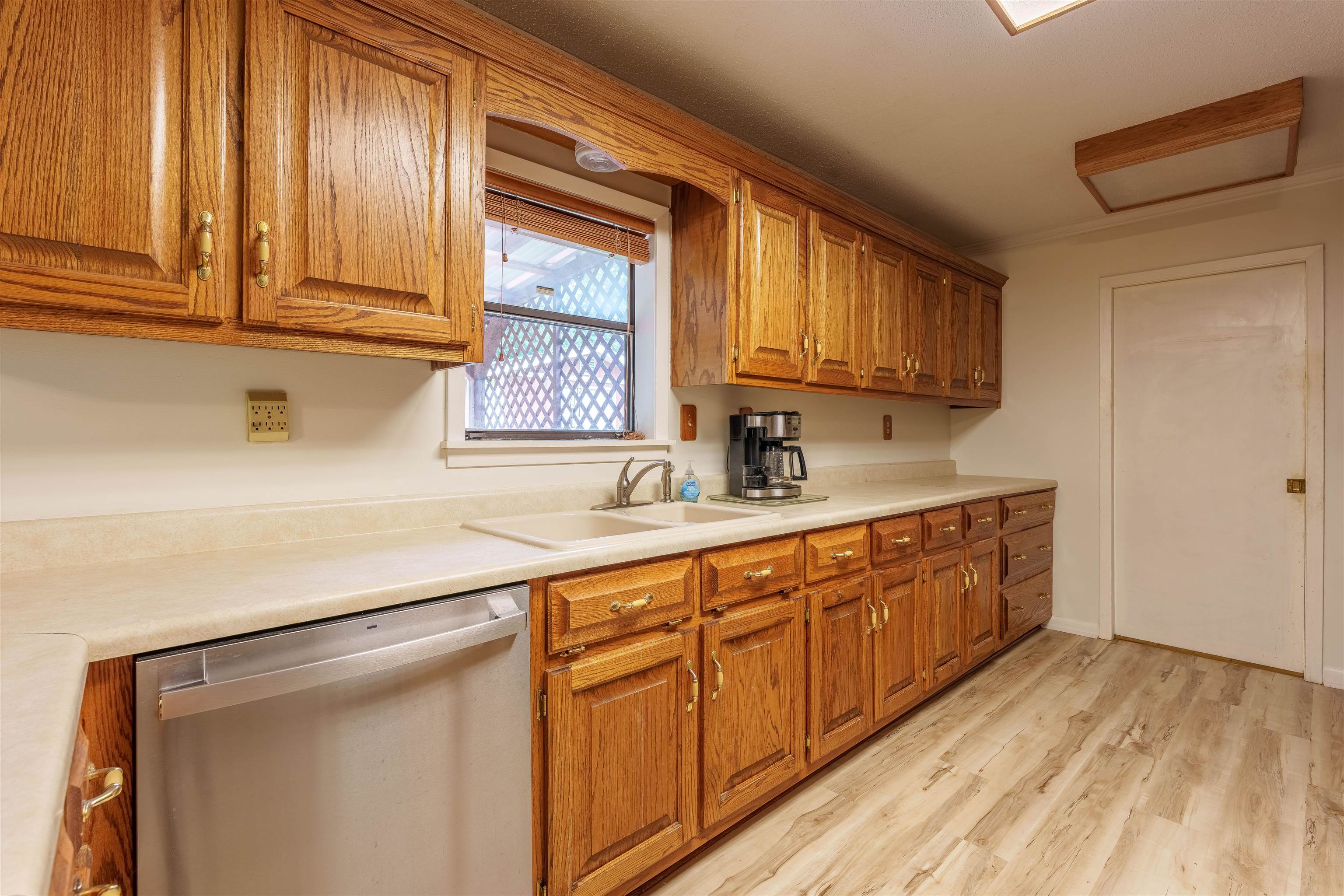 1705 Keller Quarry Rd, Tuscumbia, AL 35674 — photo 11