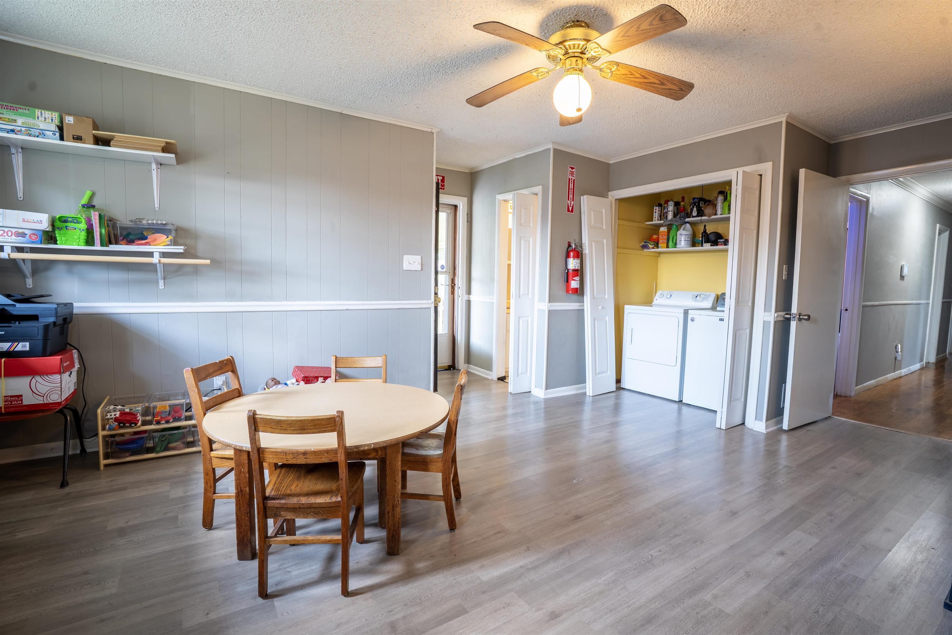 204 W Edison Ave, Muscle Shoals, AL 35661 — photo 6