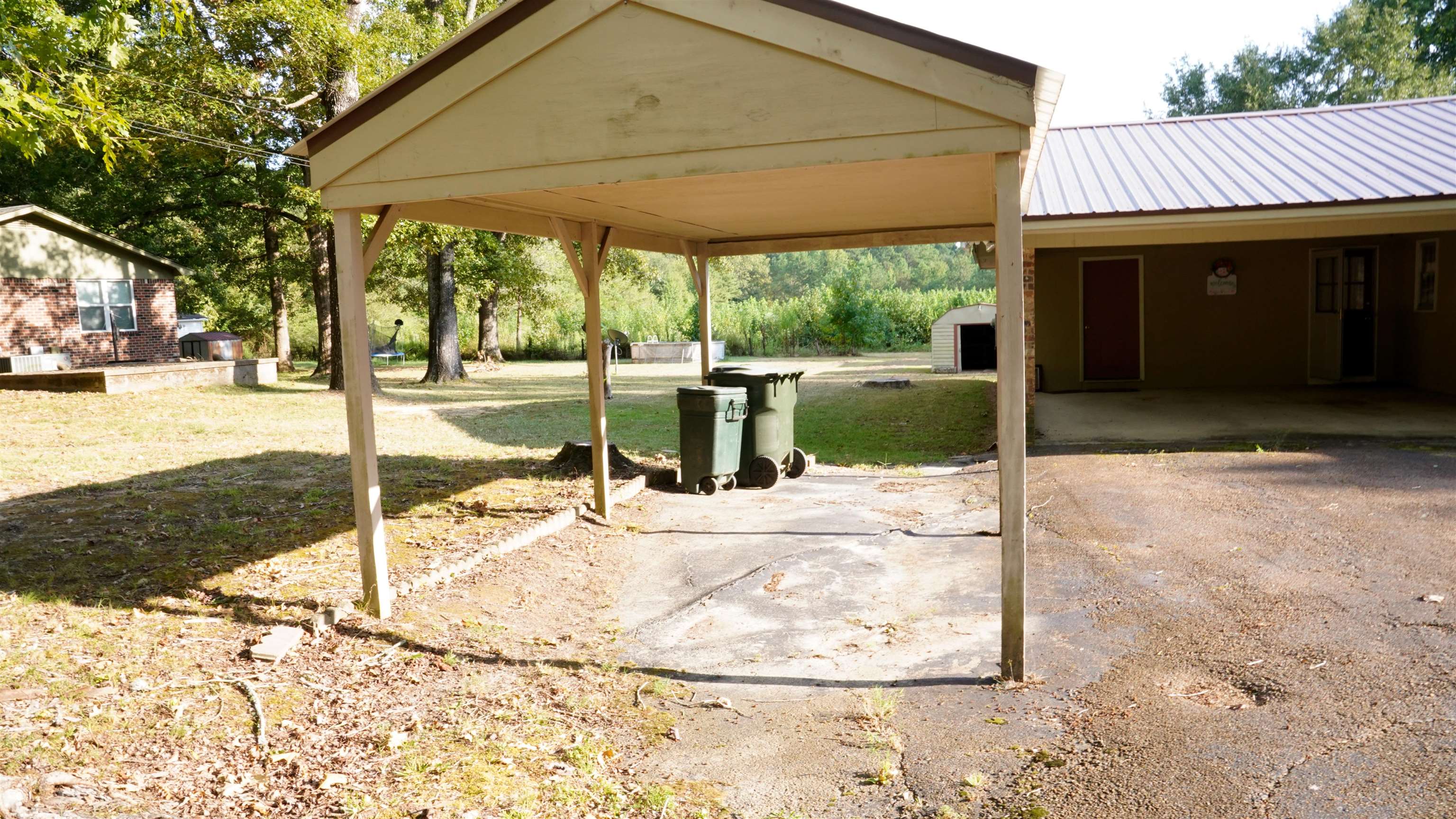 260 N Riverside Dr, Hamilton, AL 35570 — photo 3