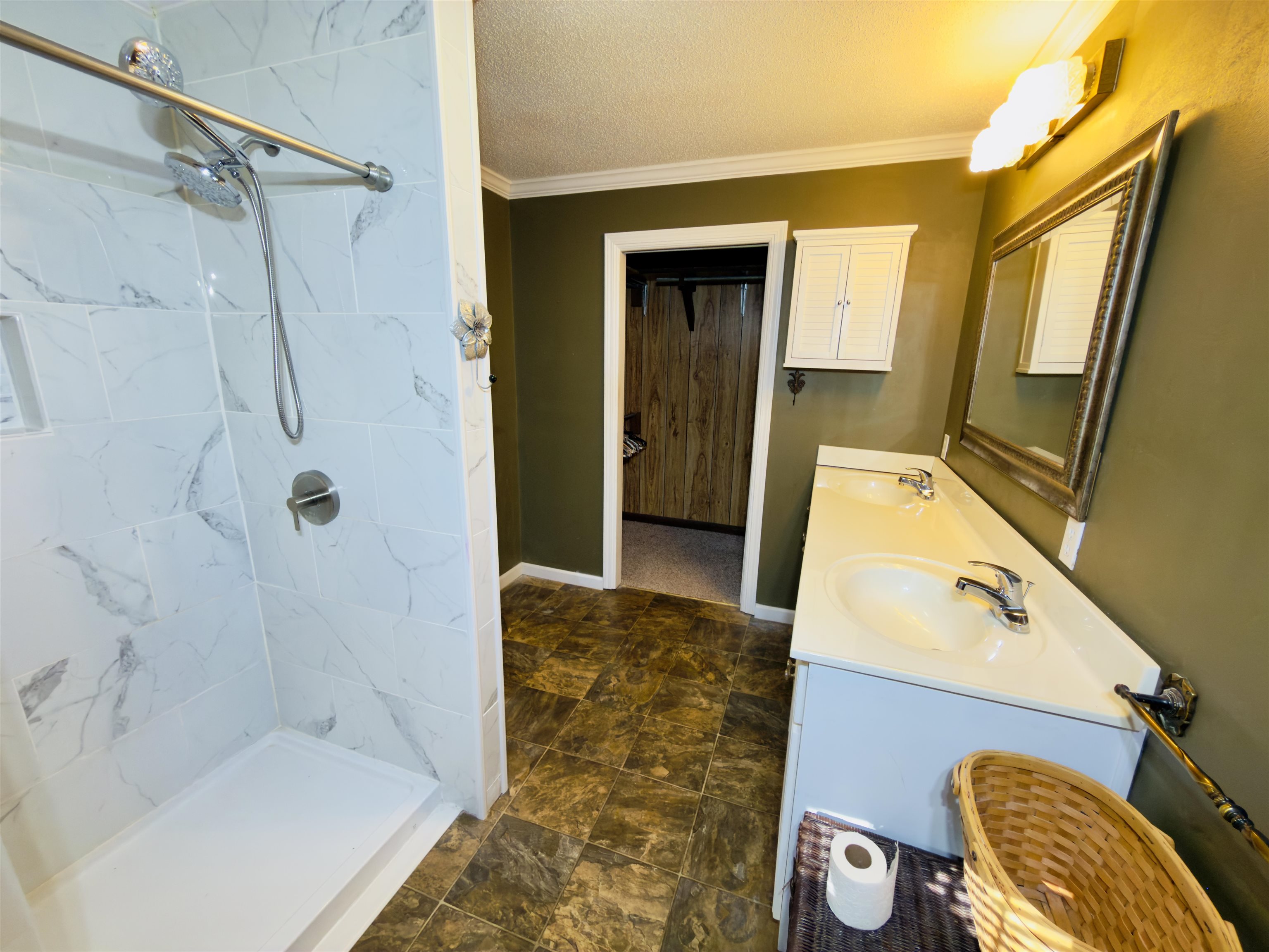 260 N Riverside Dr, Hamilton, AL 35570 — photo 10
