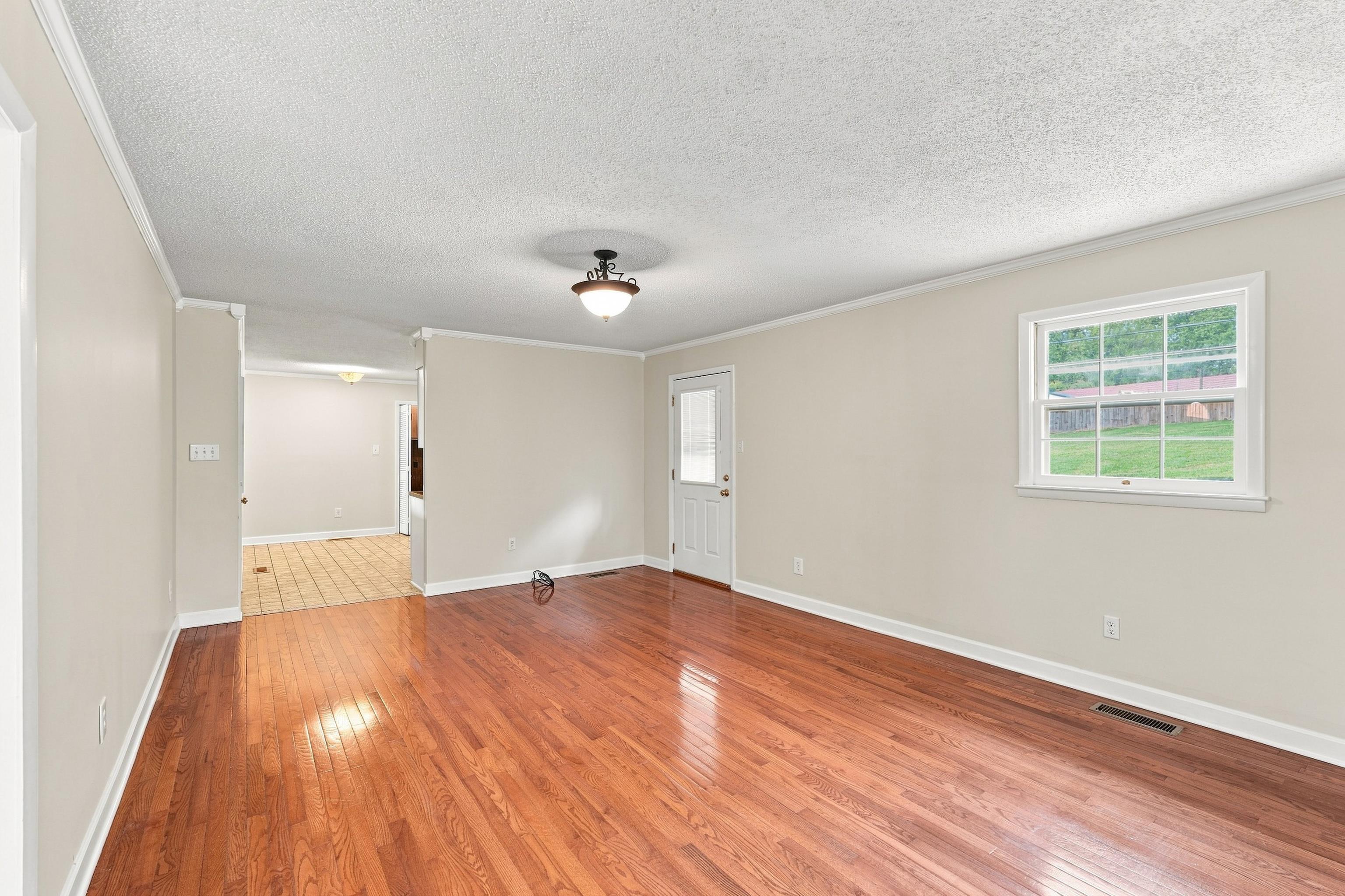 725 Dearborn St, Muscle Shoals, AL 35661 — photo 10