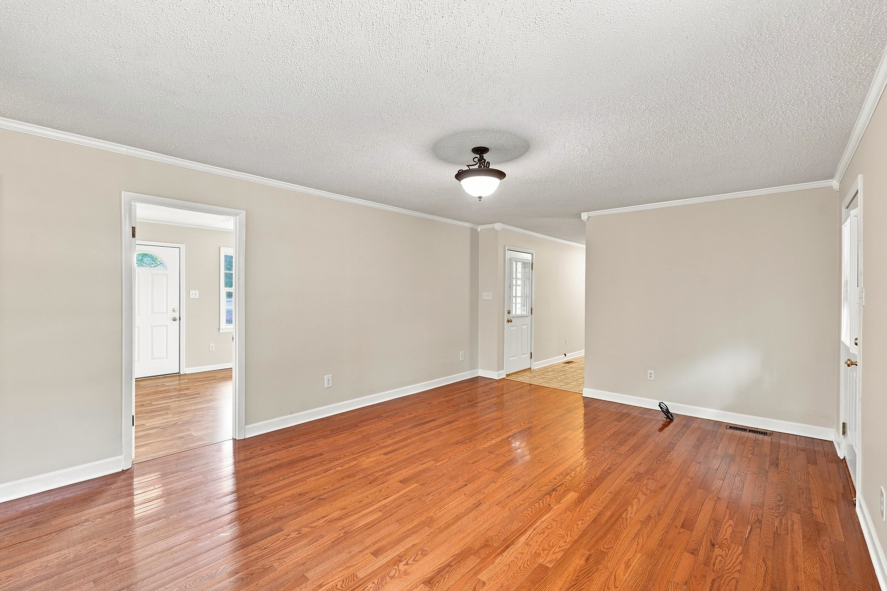 725 Dearborn St, Muscle Shoals, AL 35661 — photo 11