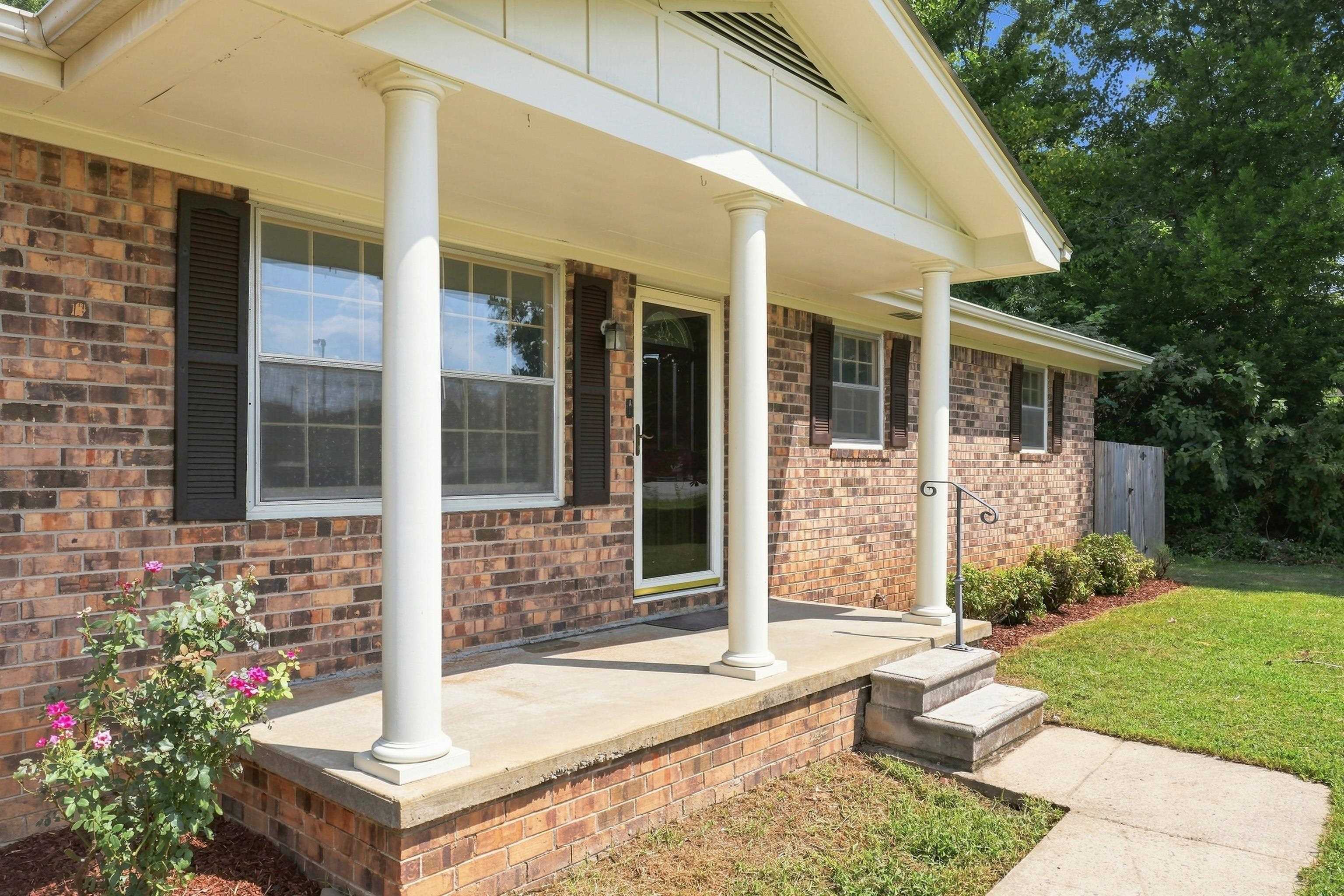 725 Dearborn St, Muscle Shoals, AL 35661 — photo 3