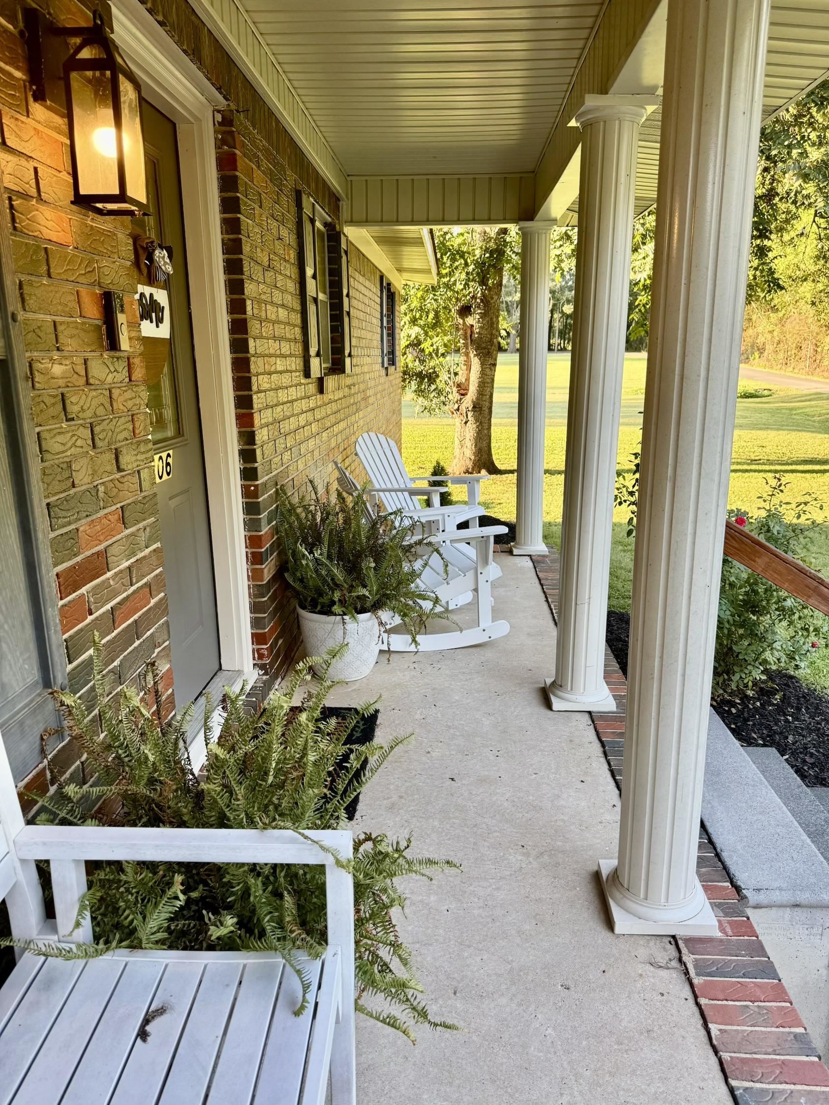 1206 Cossey Dr, Tuscumbia, AL 35674 — photo 3