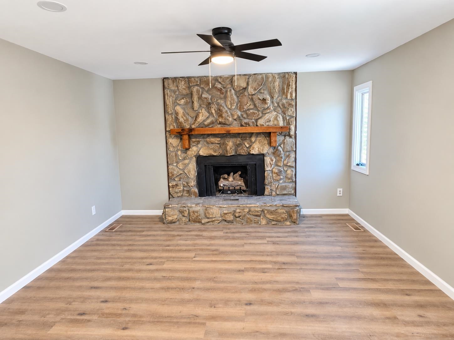 200 W Pasadena Ave, Muscle Shoals, AL 35661 — photo 5