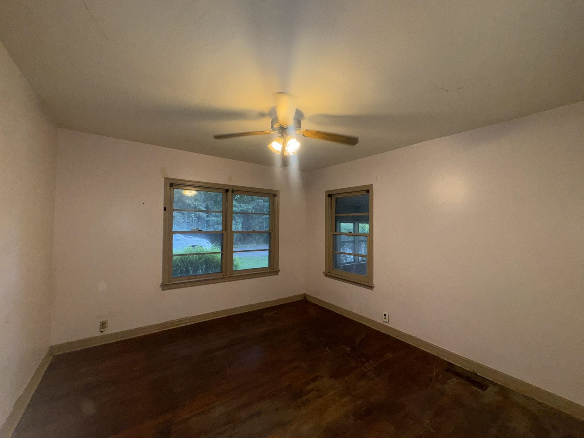 1217 Gayle St, Tuscumbia, AL 35674 — photo 9