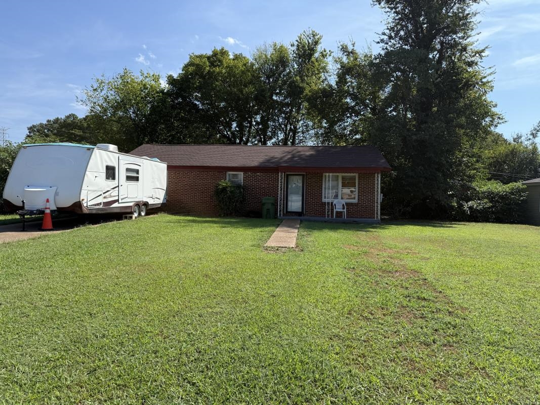 908 Baker Blvd, Tuscumbia, AL 35674 — photo 1