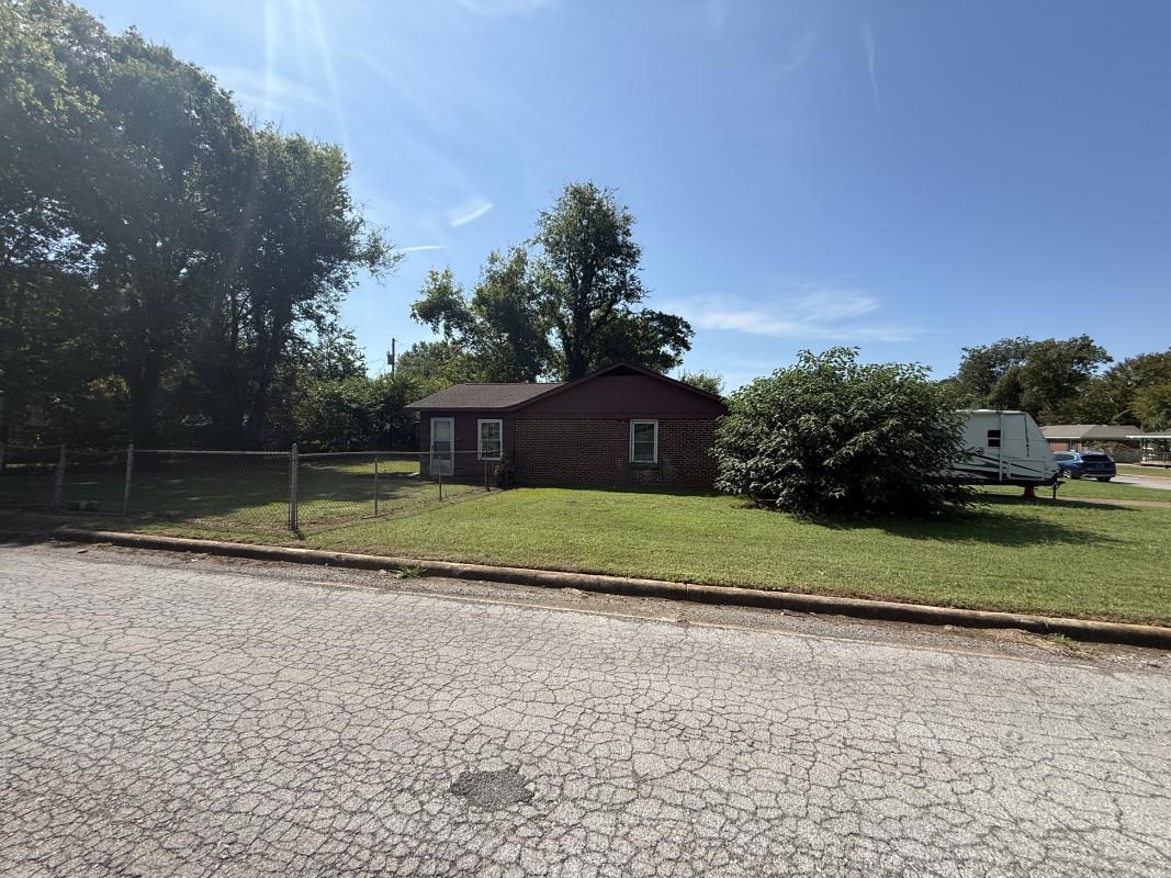 908 Baker Blvd, Tuscumbia, AL 35674 — photo 3
