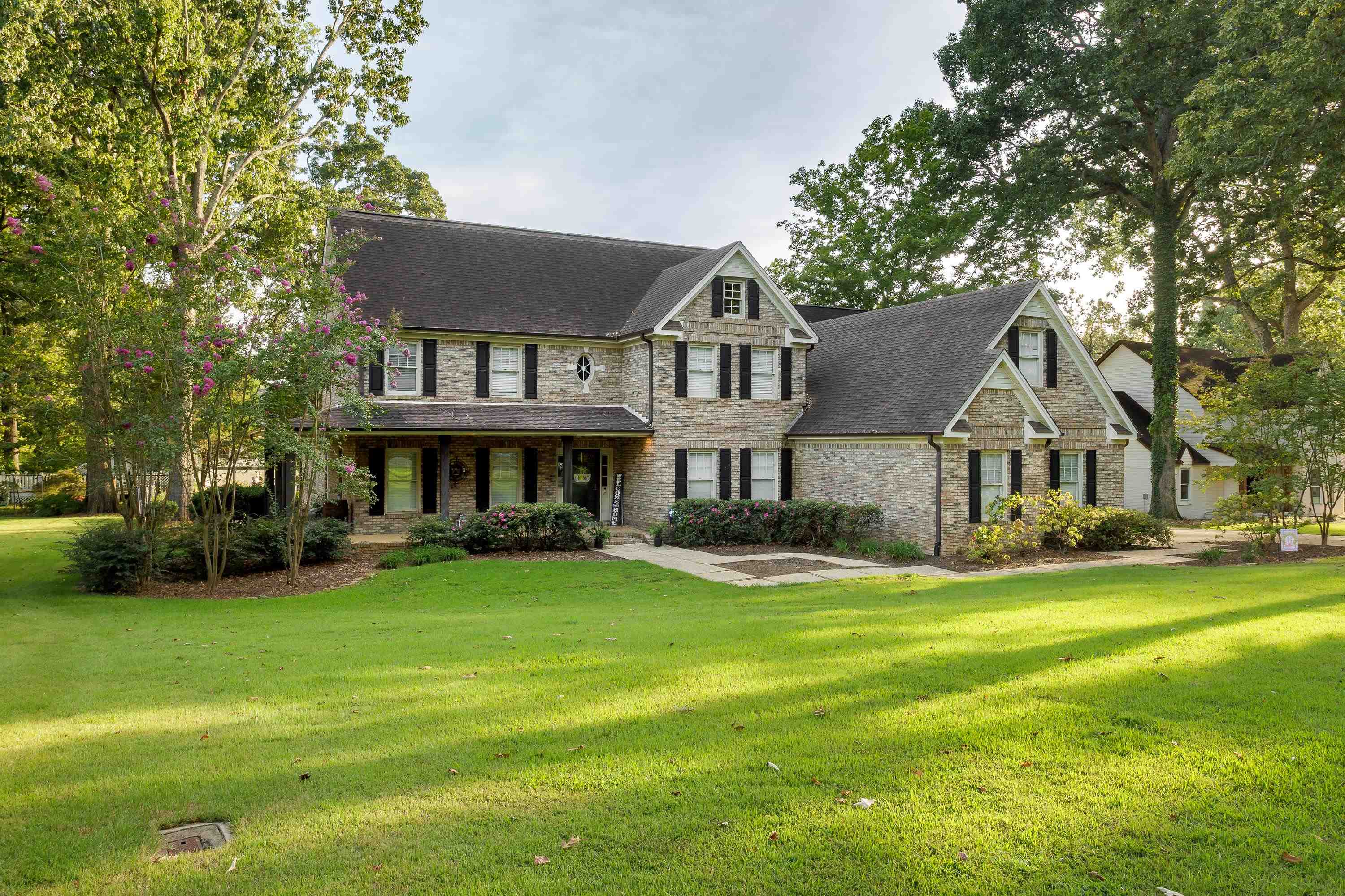 105 Willow Oak Dr, Muscle Shoals, AL 35661 — photo 2