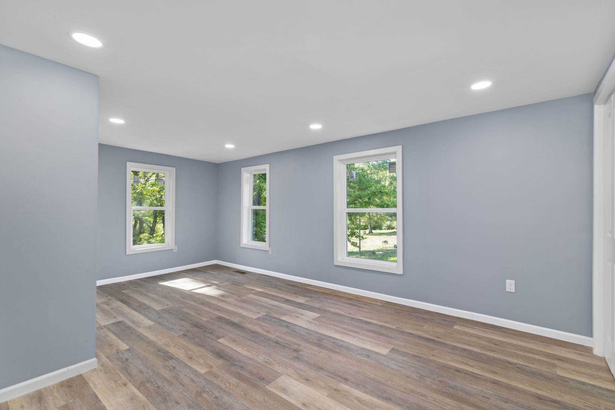 1540 Woodmont Dr, Tuscumbia, AL 35674 — photo 12