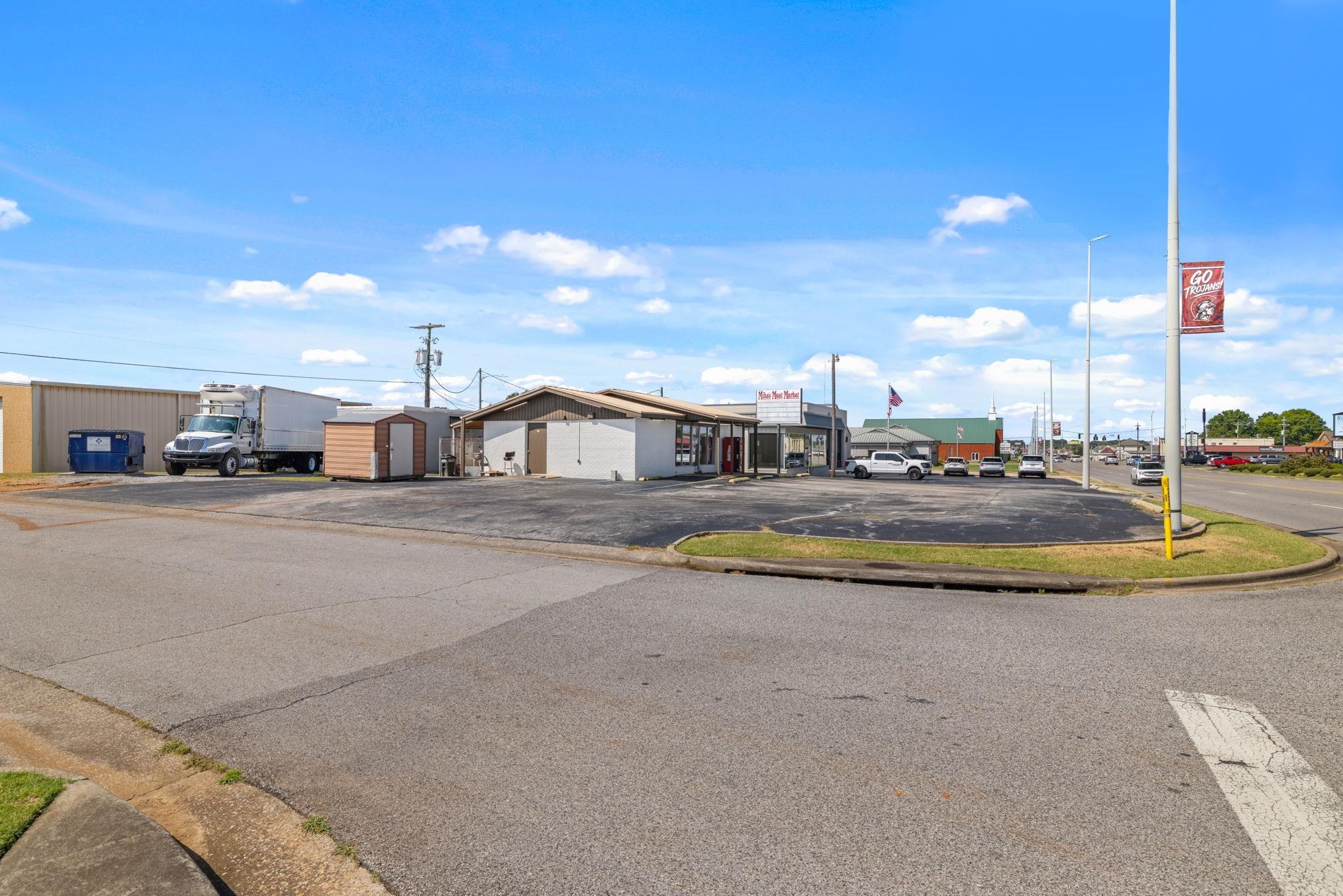 1012 Avalon Ave, Muscle Shoals, AL 35661 — photo 4