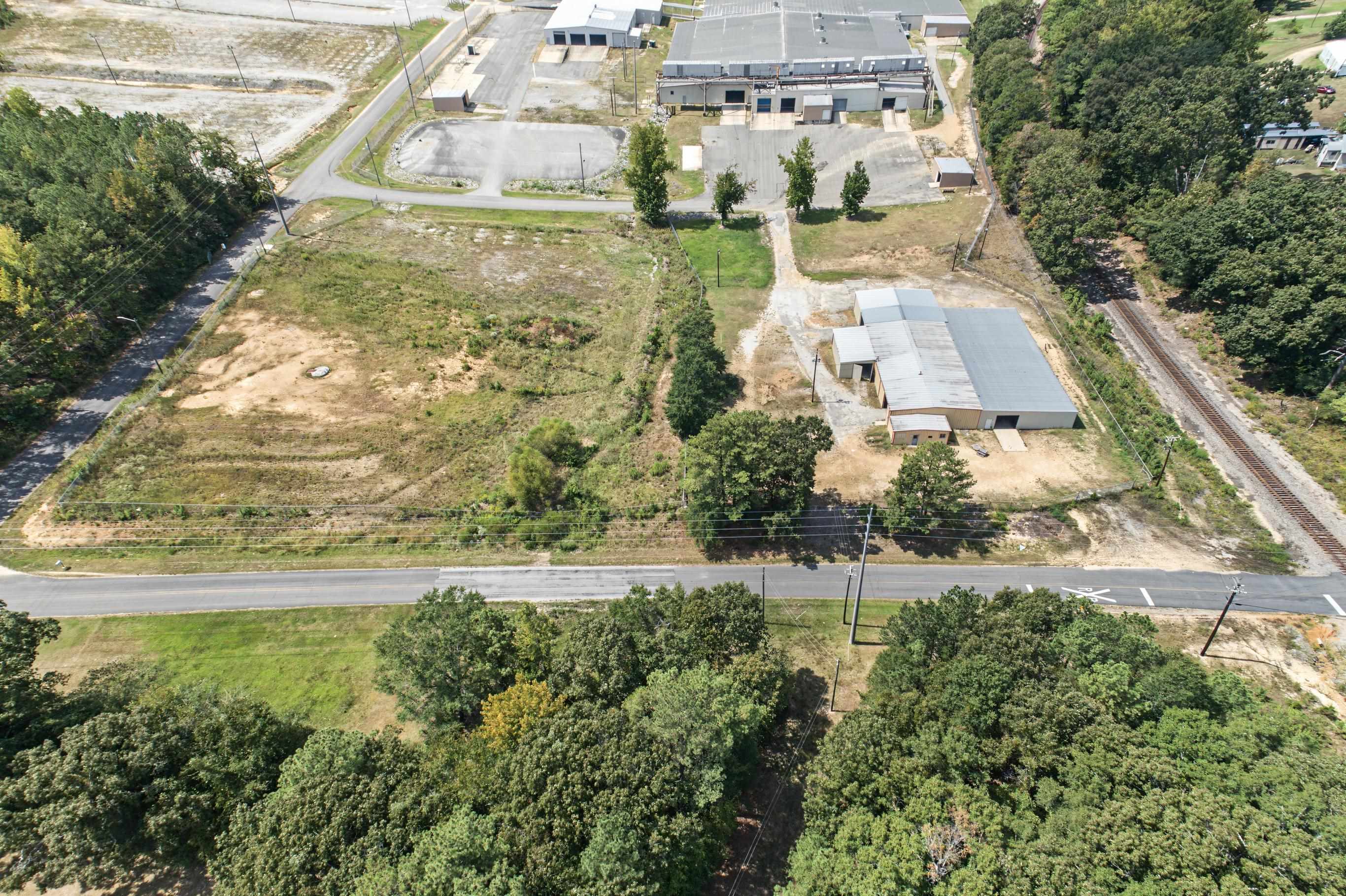 180 Cambridge Dr