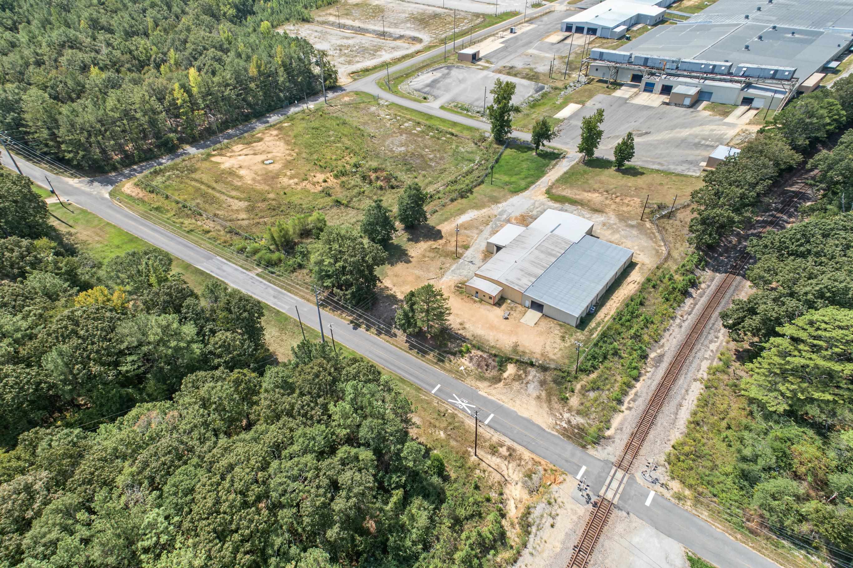 180 Cambridge Dr