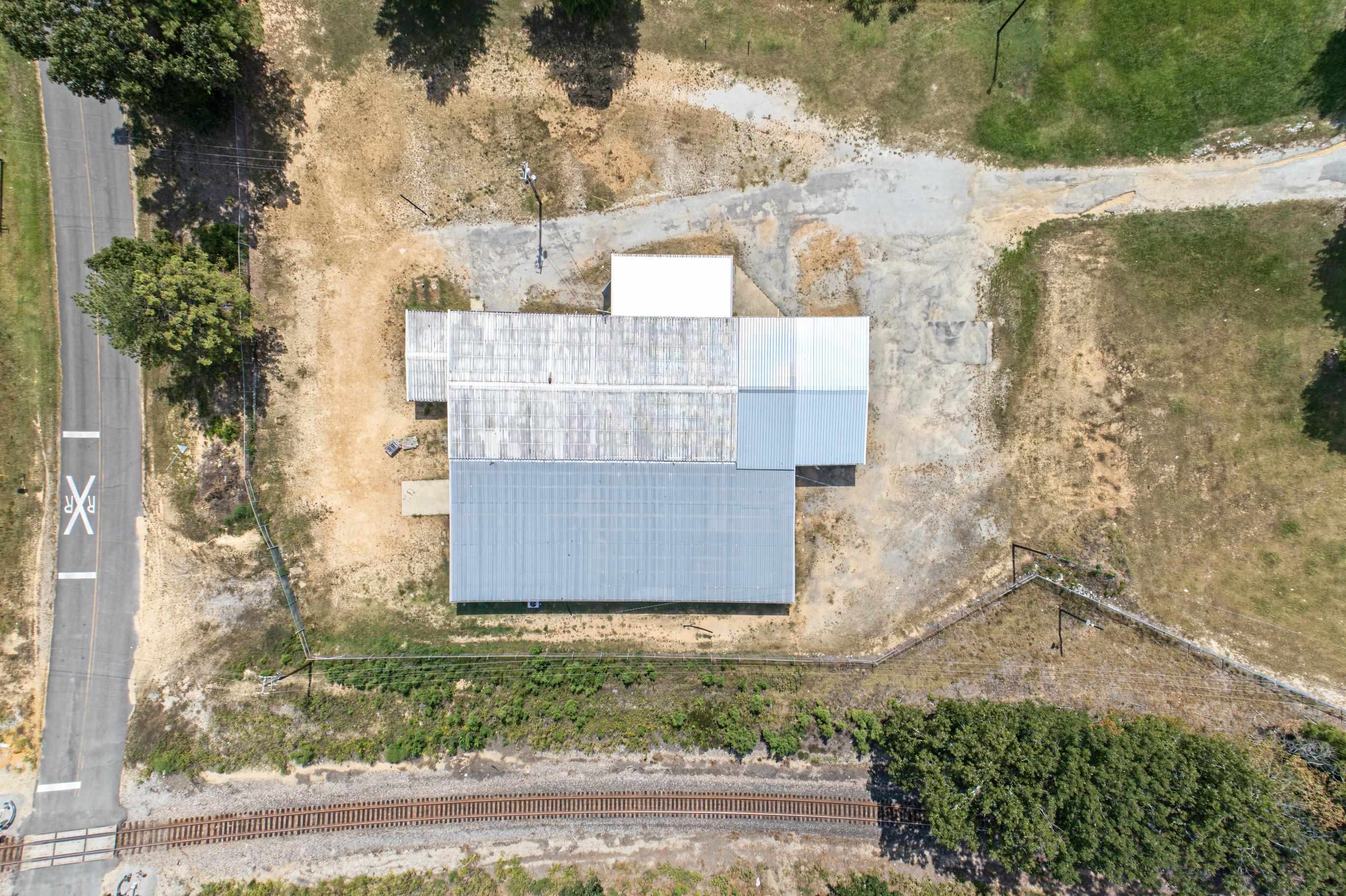 180 Cambridge Dr
