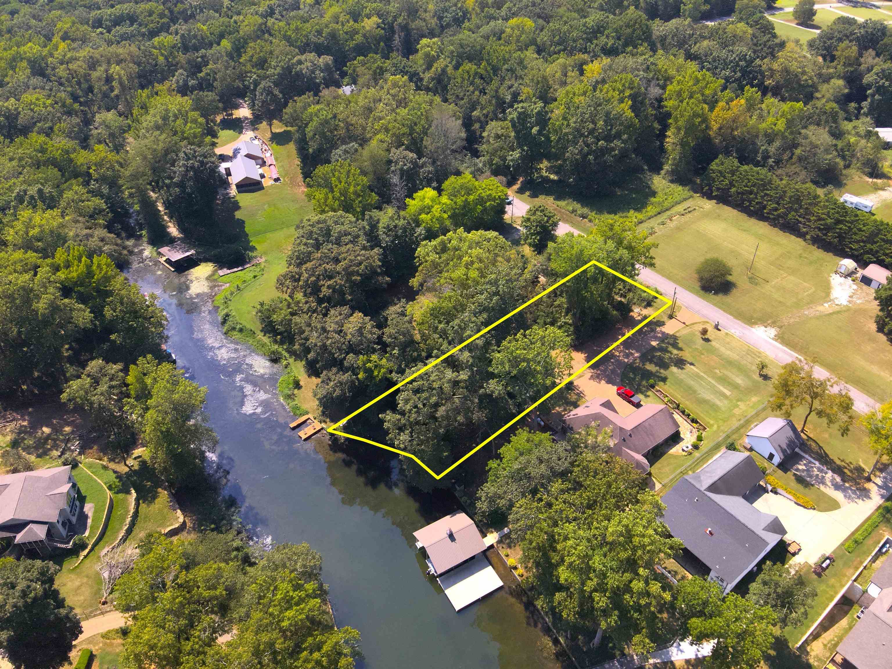 Lot 32 Lakeshore Dr, Muscle Shoals, AL 35661 — photo 2