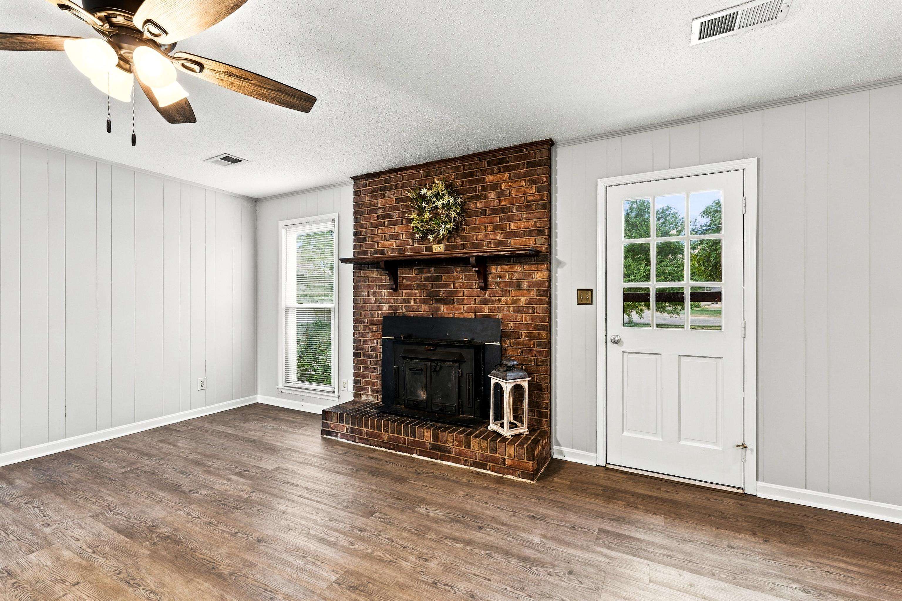 206 Mary Lee Dr, Florence, AL 35634 — photo 7