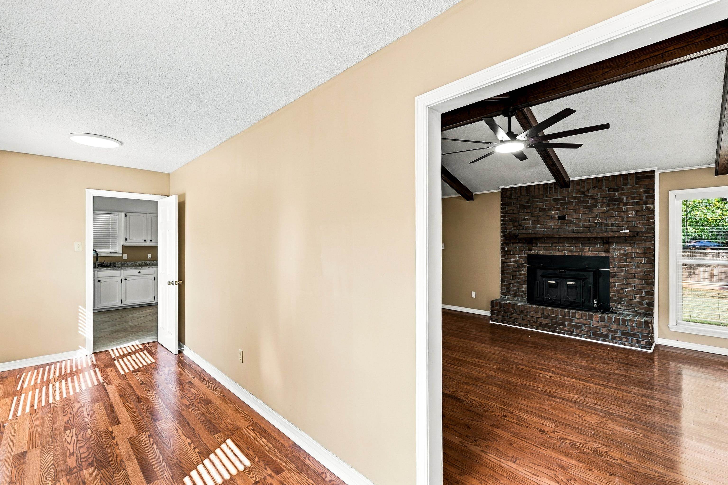 118 W Oak Hill Dr, Florence, AL 35633 — photo 5
