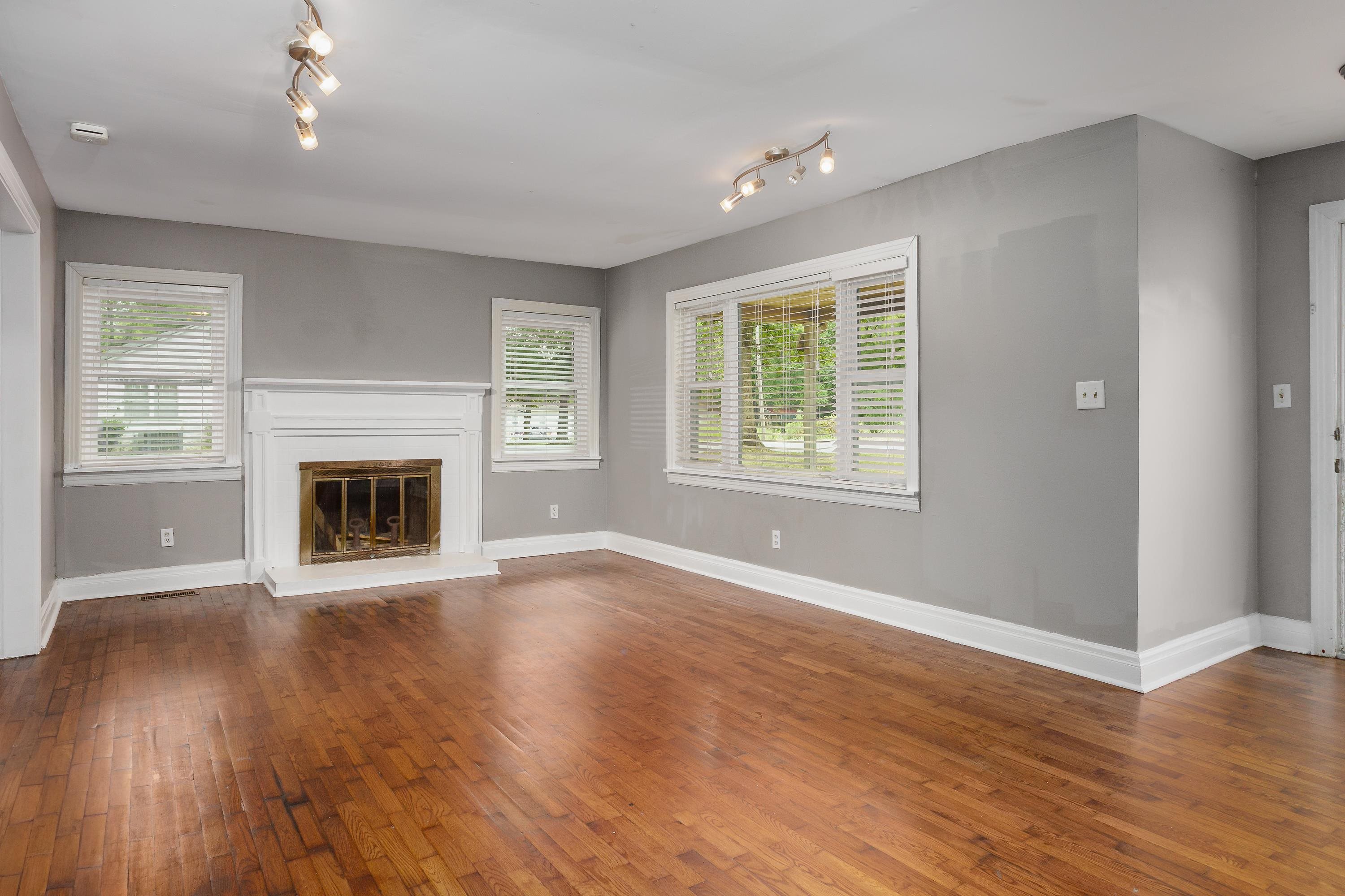 1002 Dixie Ave, Florence, AL 35630 — photo 4