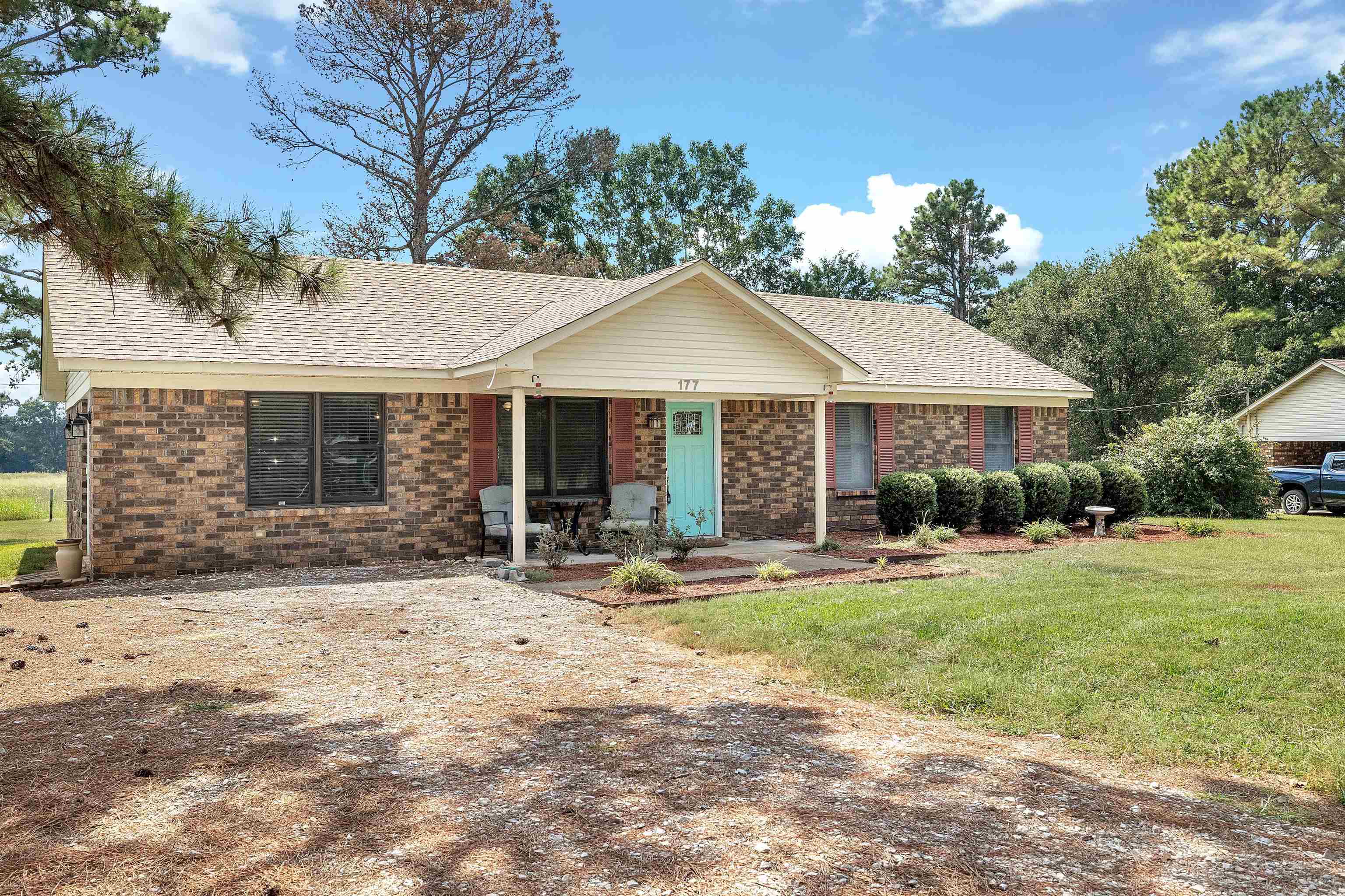 177 Rogersville Heights Dr, Rogersville, AL 35652 — photo 1