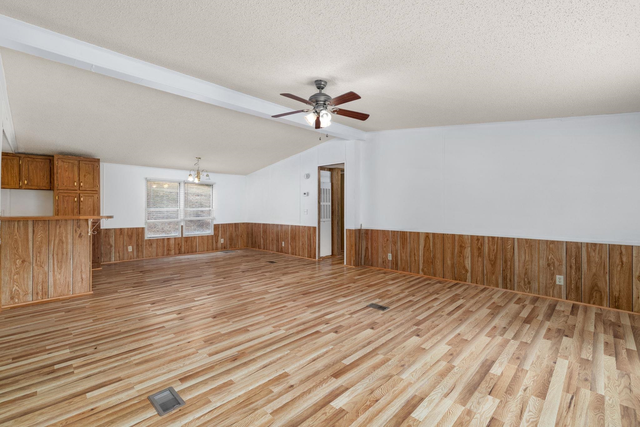 8133 Co Rd 150, Courtland, AL 35618 — photo 7