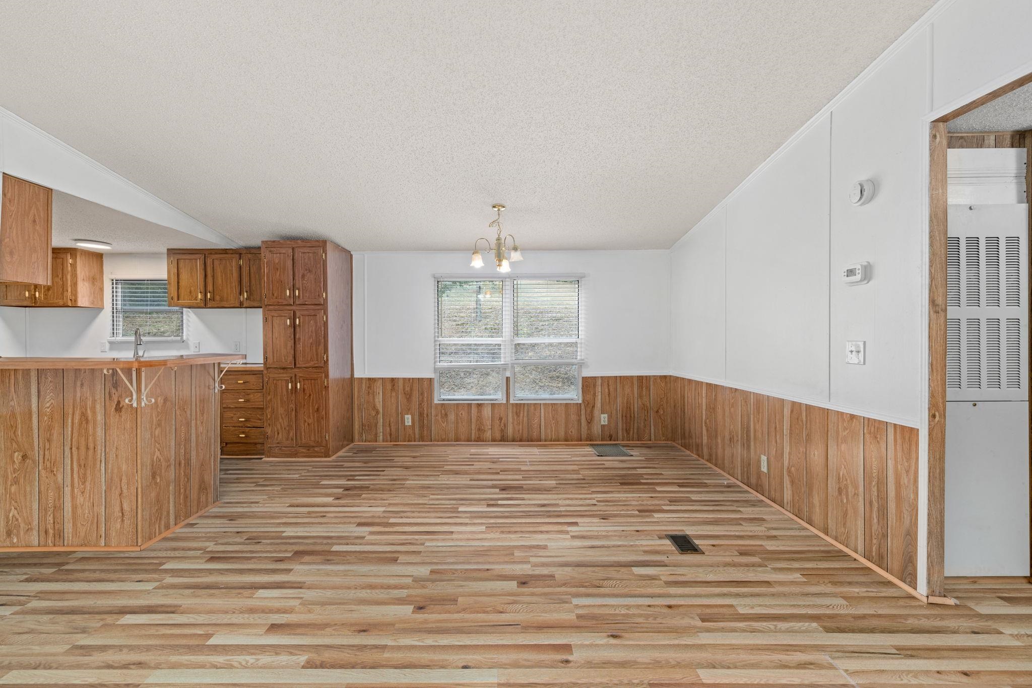 8133 Co Rd 150, Courtland, AL 35618 — photo 9