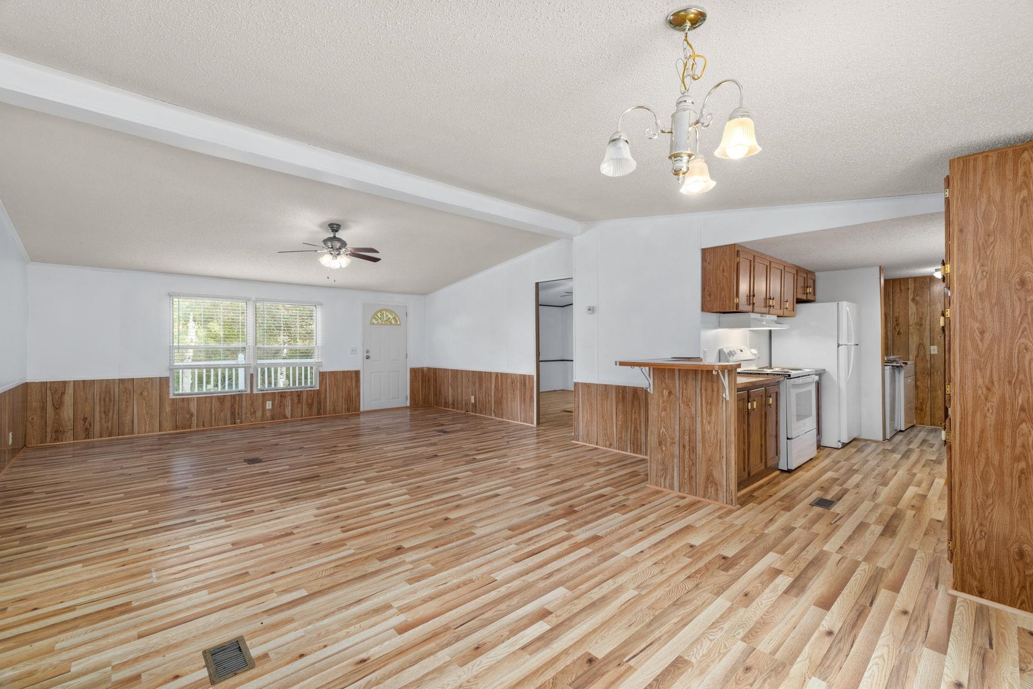 8133 Co Rd 150, Courtland, AL 35618 — photo 10