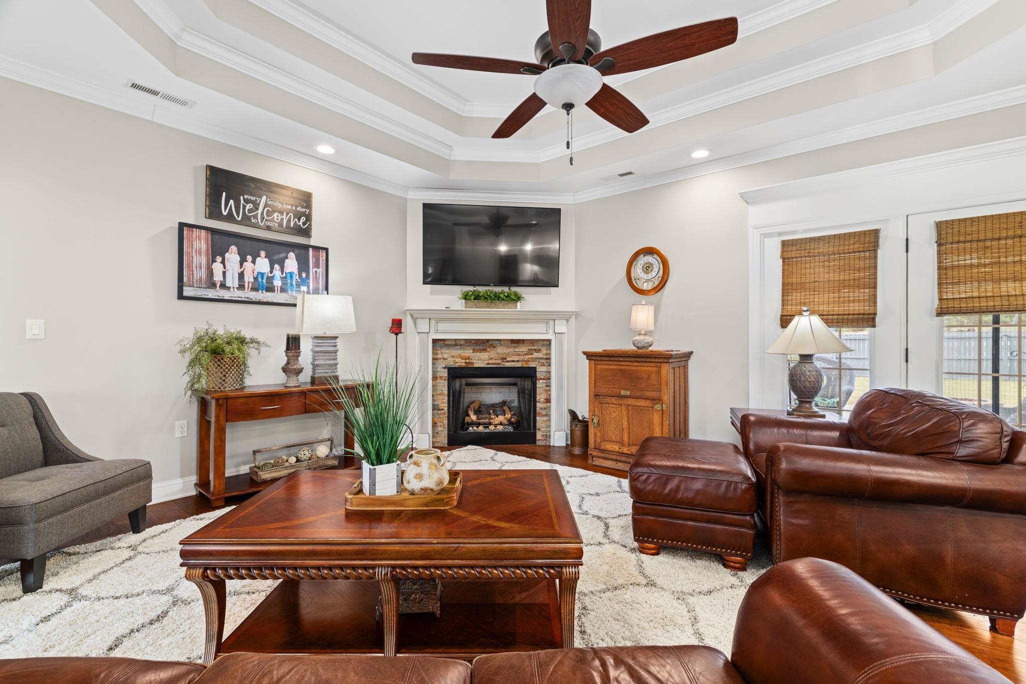 223 Oldenburg Dr, Killen, AL 35645 — photo 11