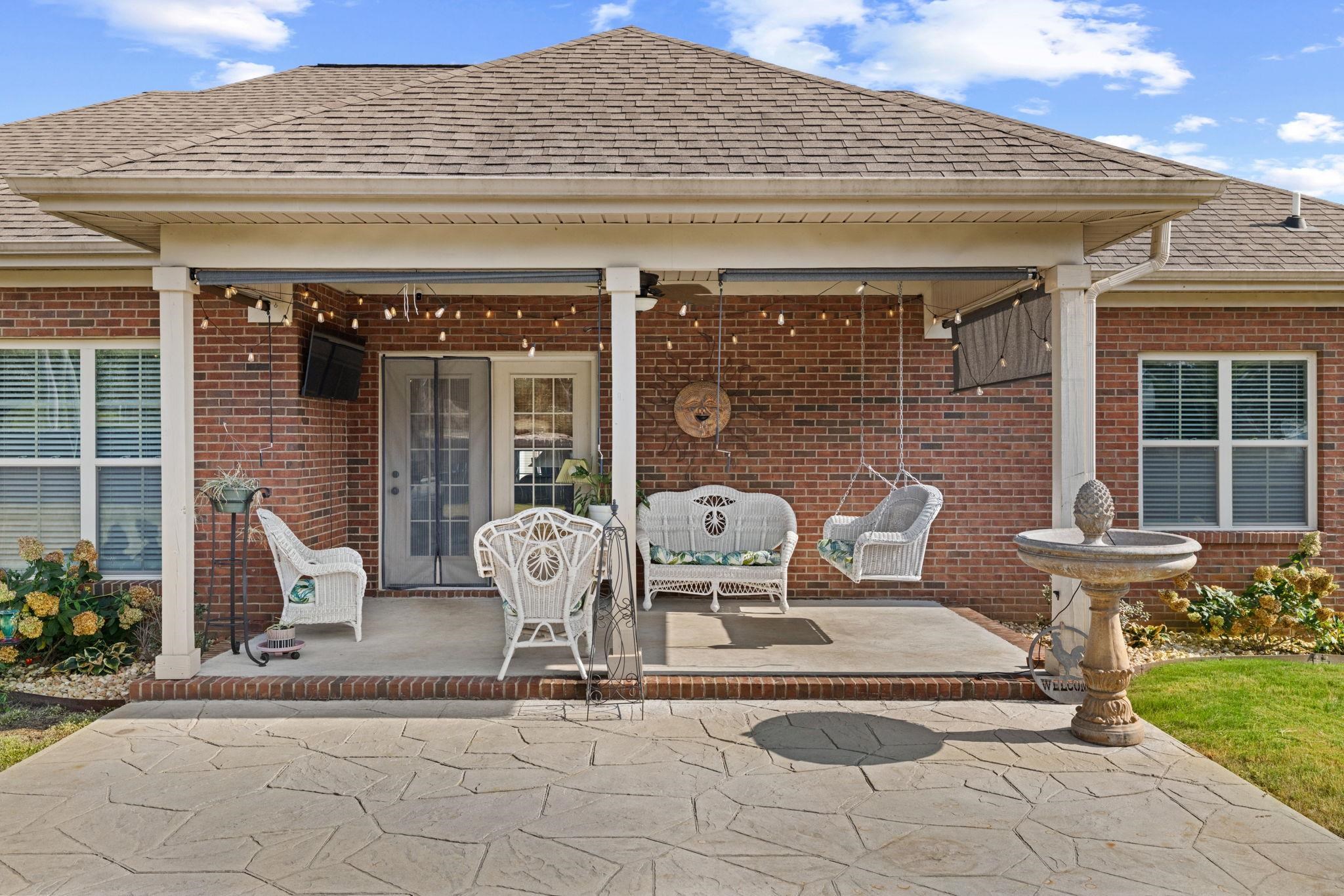 223 Oldenburg Dr, Killen, AL 35645 — photo 6