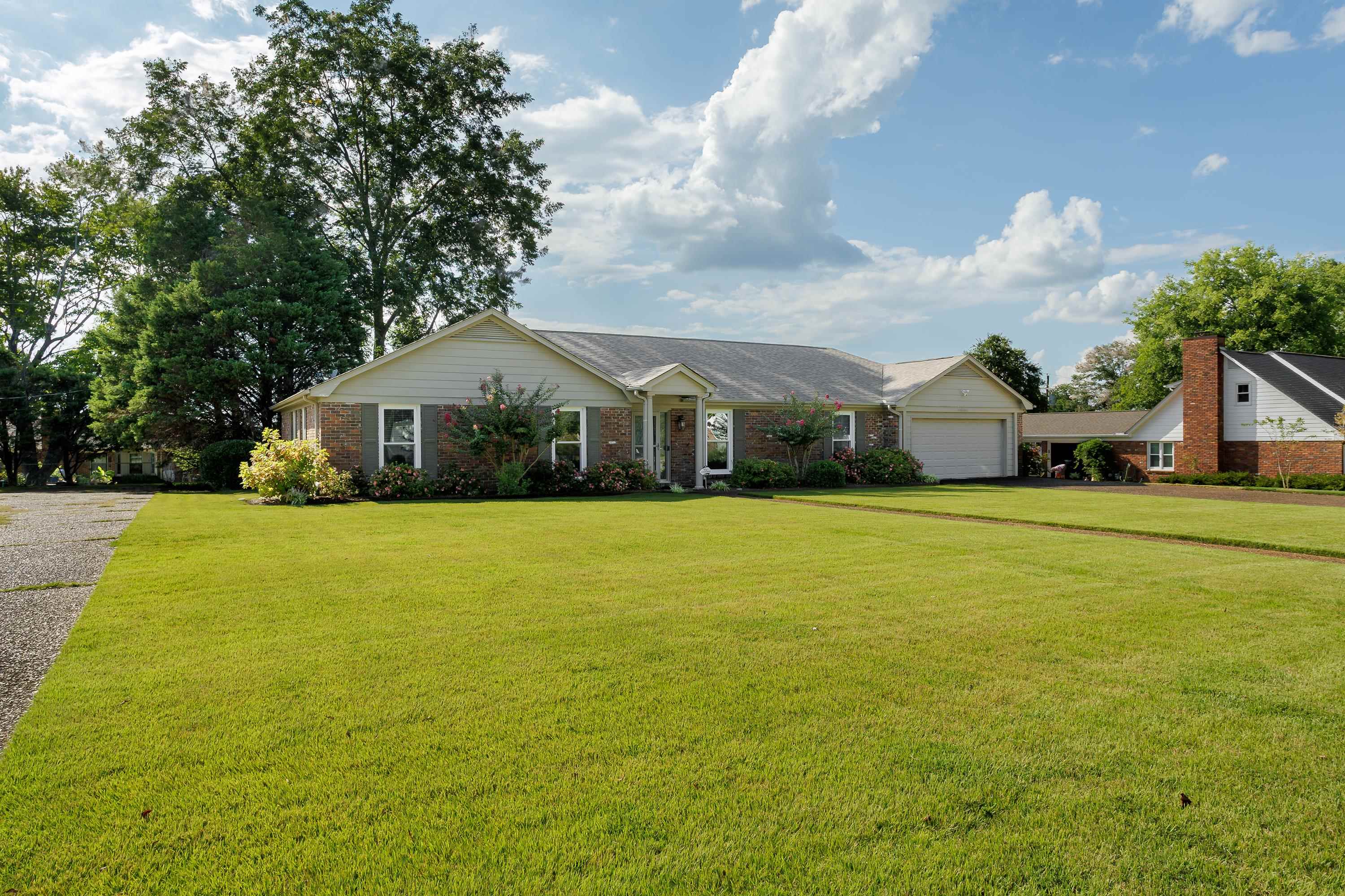 2213 Finley Dr, Florence, AL 35630 — photo 3