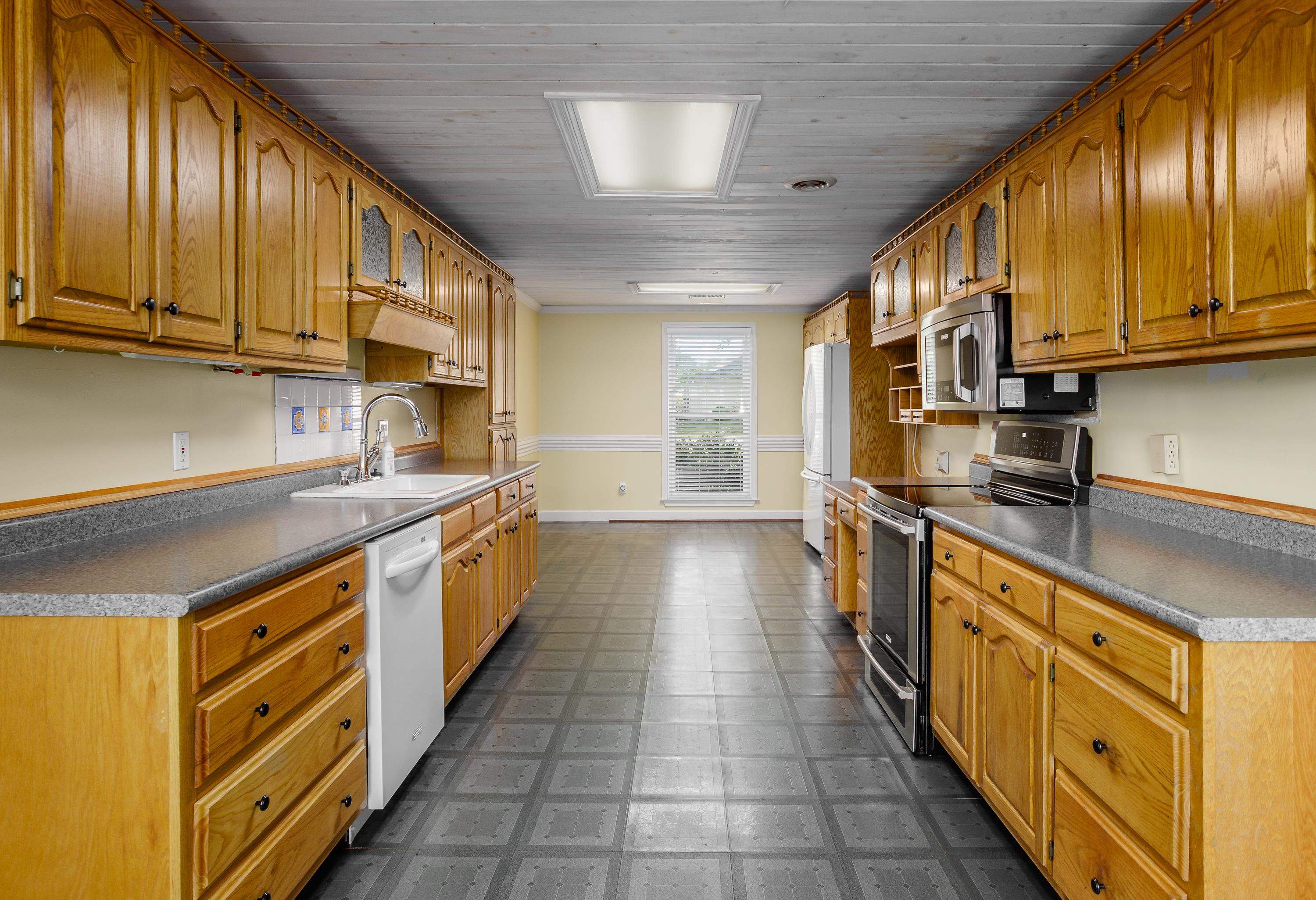 2213 Finley Dr, Florence, AL 35630 — photo 10