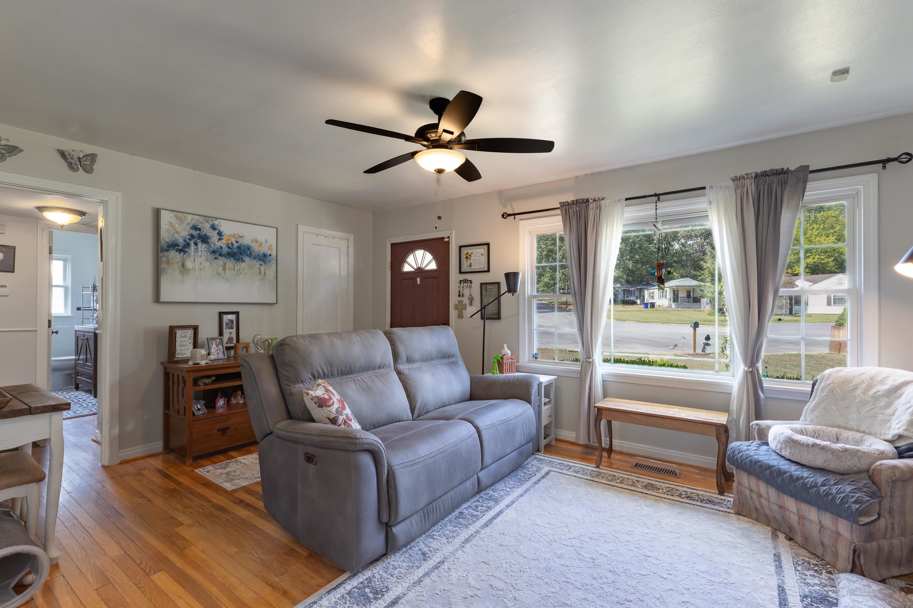 1384 James St, Florence, AL 35630 — photo 6