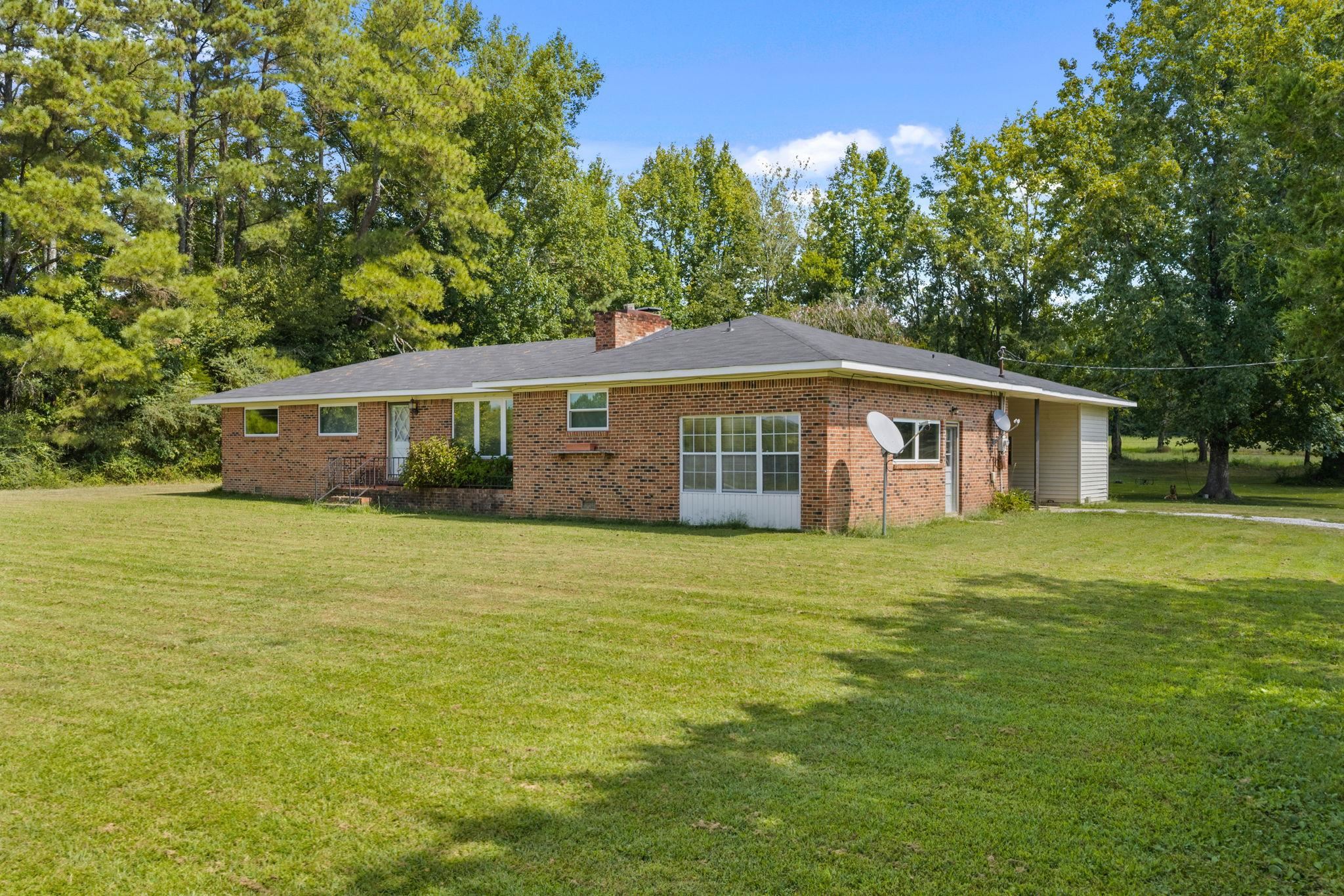 2000 Co Rd 259, Florence, AL 35633 — photo 3