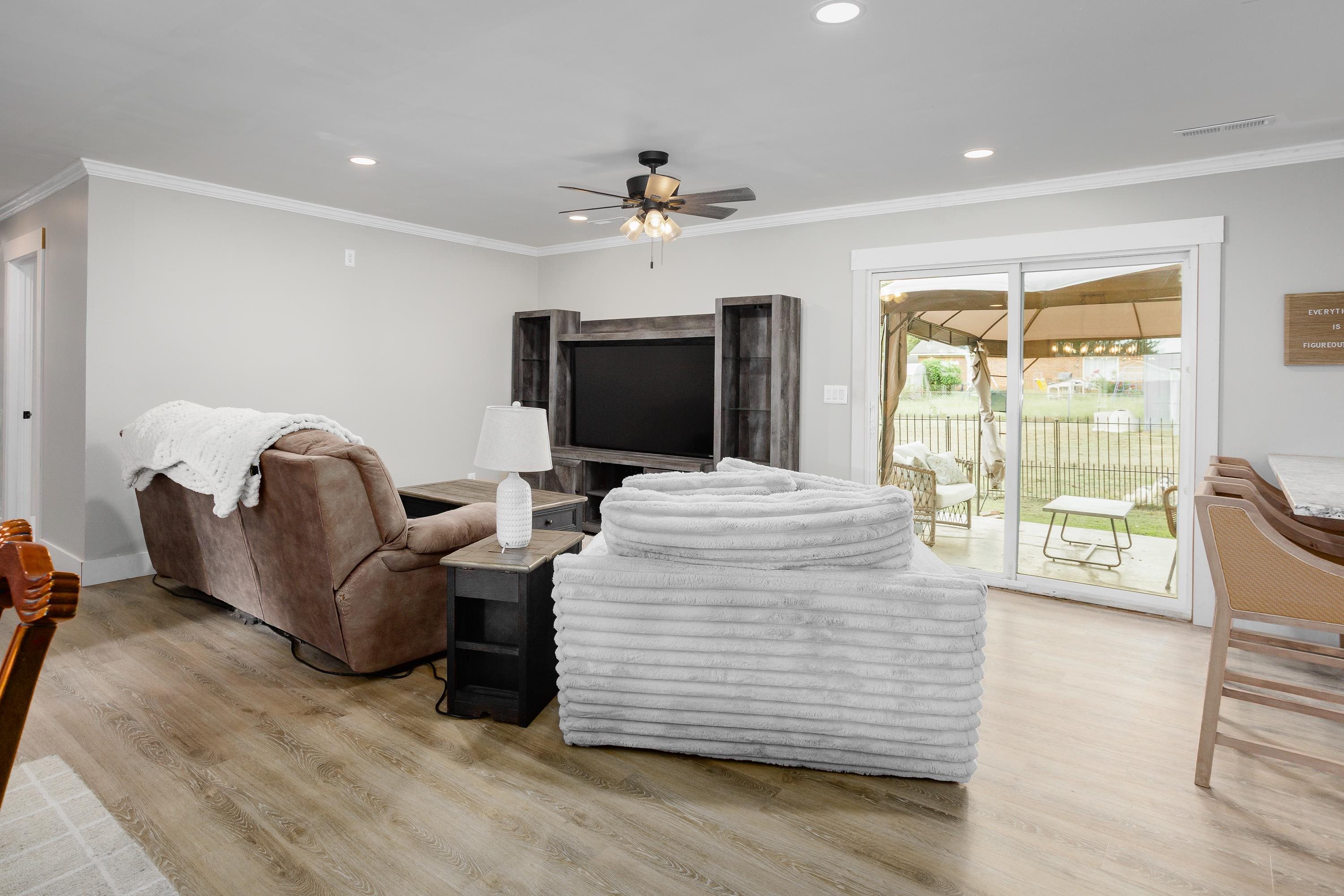 506 E Lakeside Dr, Florence, AL 35630 — photo 5