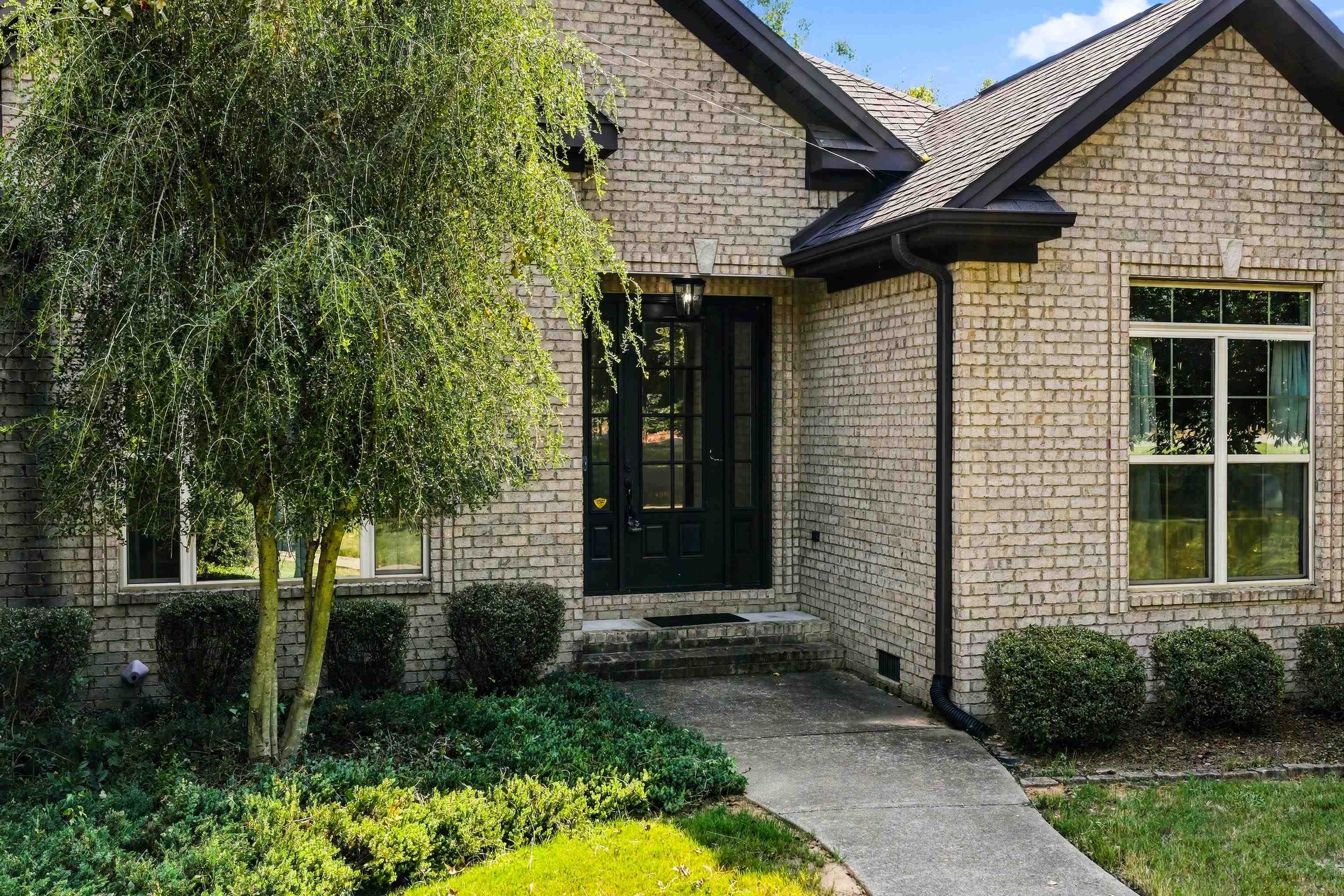 2355 Sky Park Rd, Florence, AL 35634 — photo 2