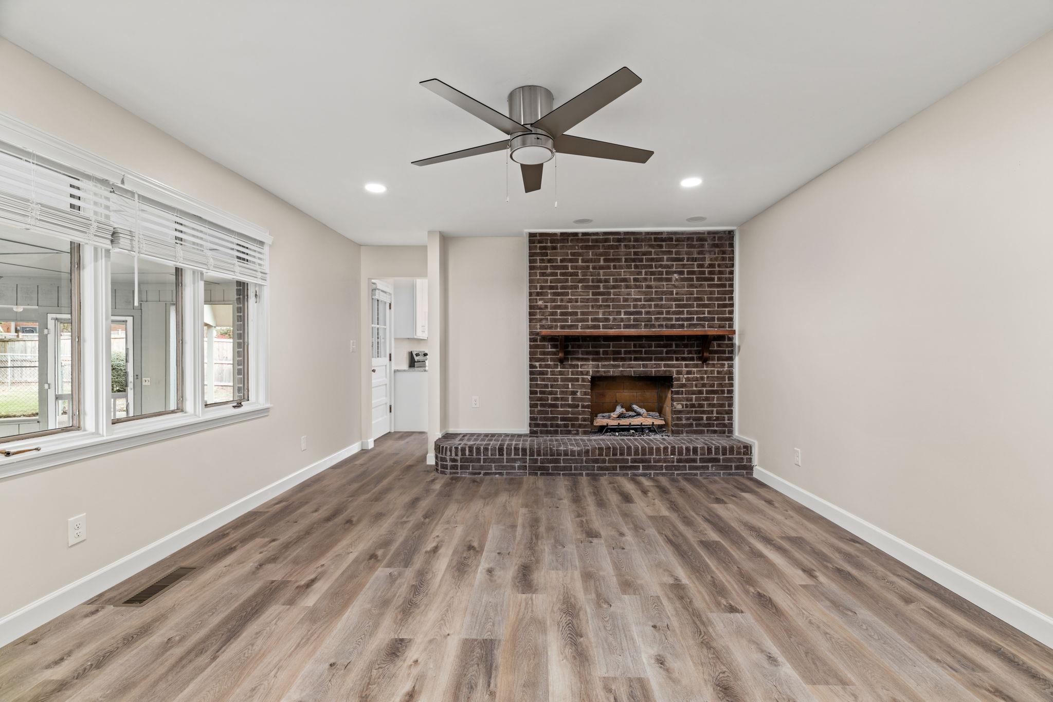219 McGough Blvd, Florence, AL 35630 — photo 5