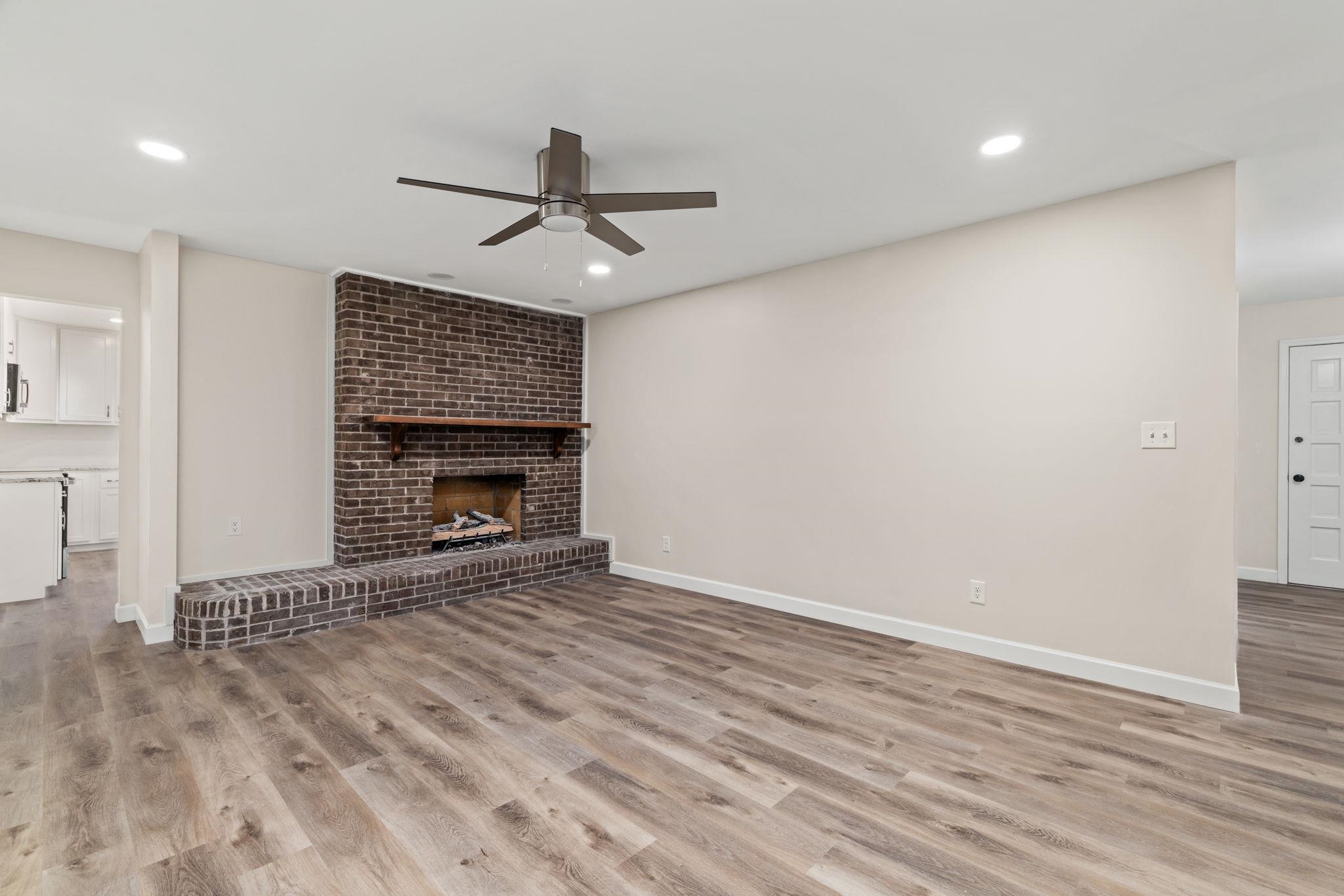 219 McGough Blvd, Florence, AL 35630 — photo 6
