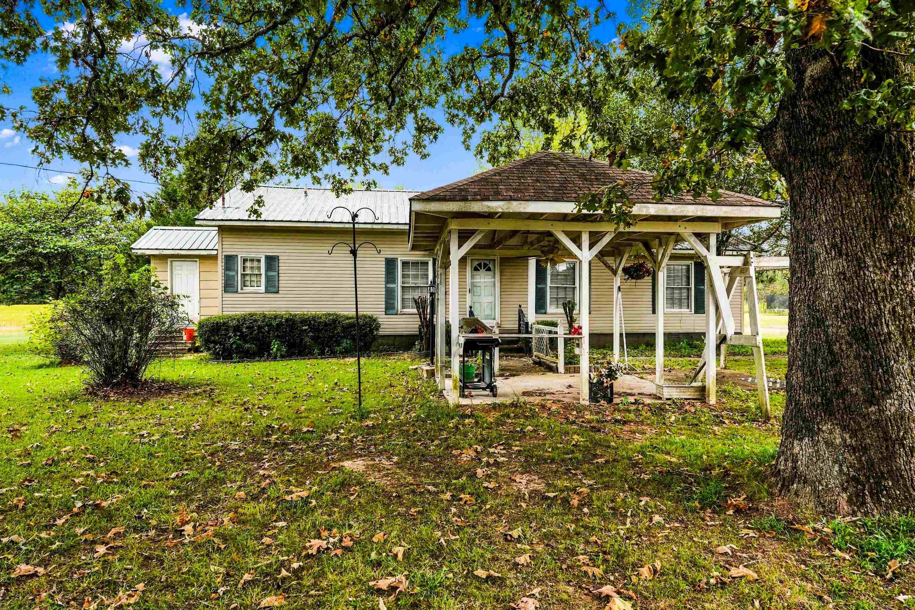 3905 Co Rd 5, Florence, AL 35633 — photo 2