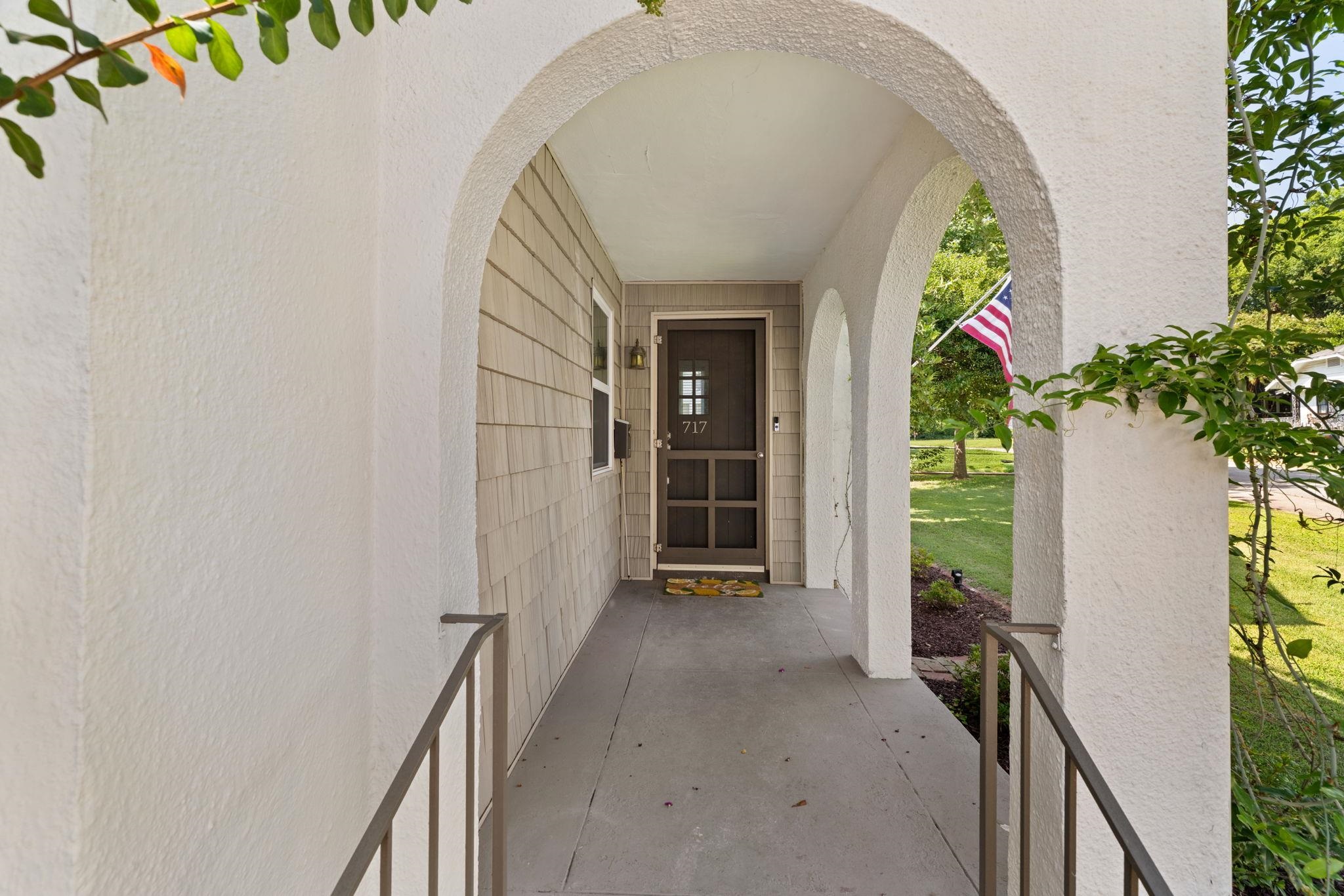 717 Prospect St, Florence, AL 35630 — photo 3