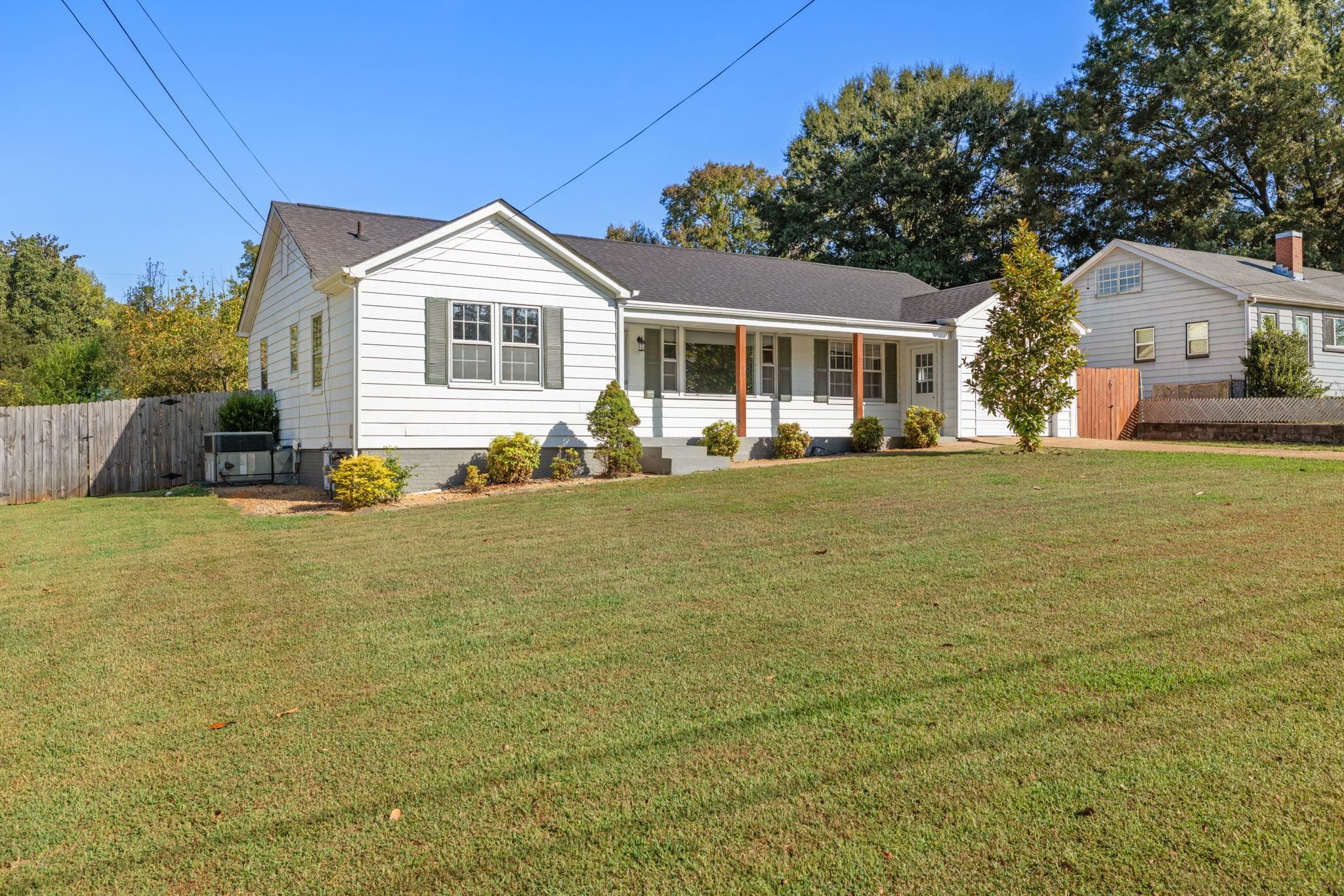 336 W Duncan Ave, Florence, AL 35630 — photo 3