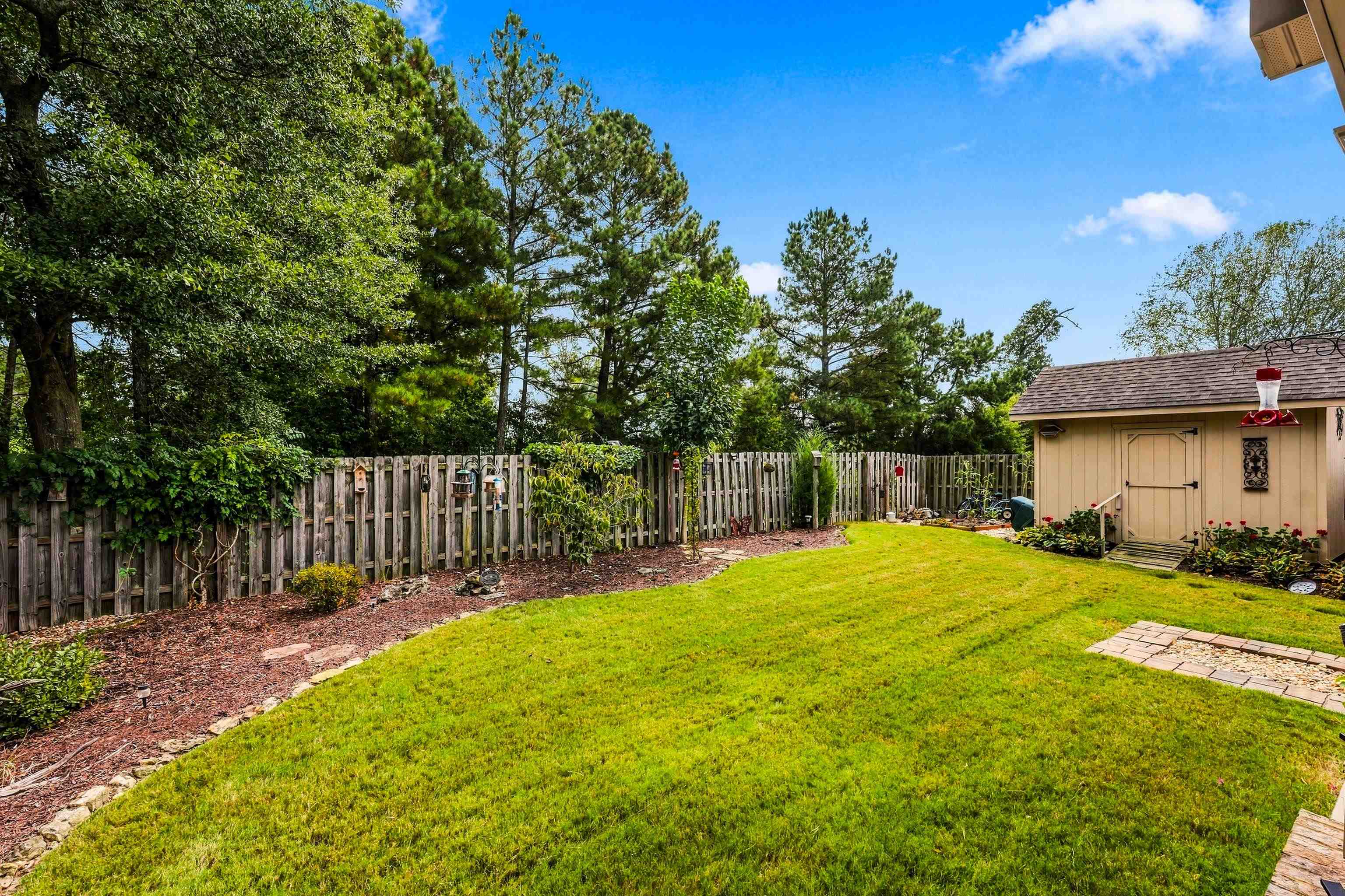 703 Box St, Athens, AL 35611 — photo 9