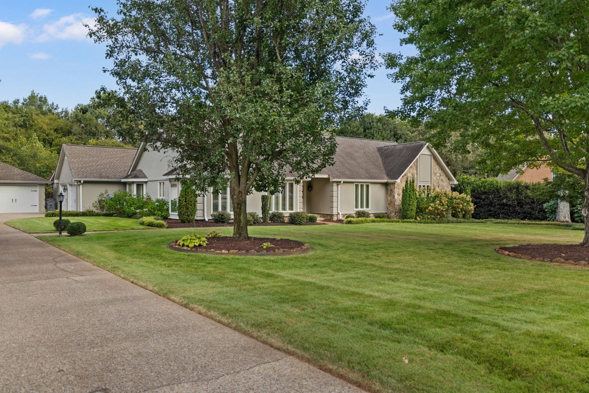 9232 Turtle Point Dr, Killen, AL 35645 — photo 4
