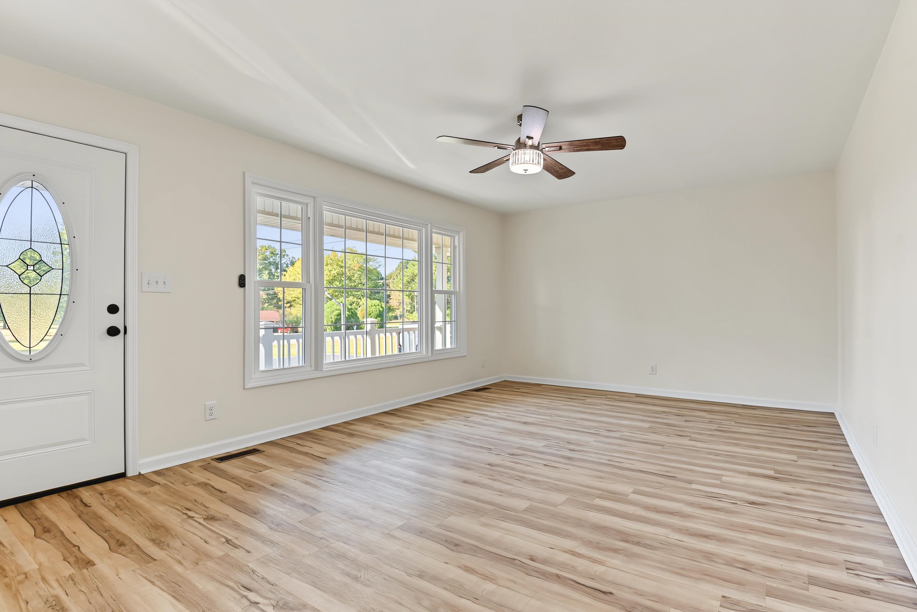 51 N Oak Park Dr, Lexington, AL 35648 — photo 2