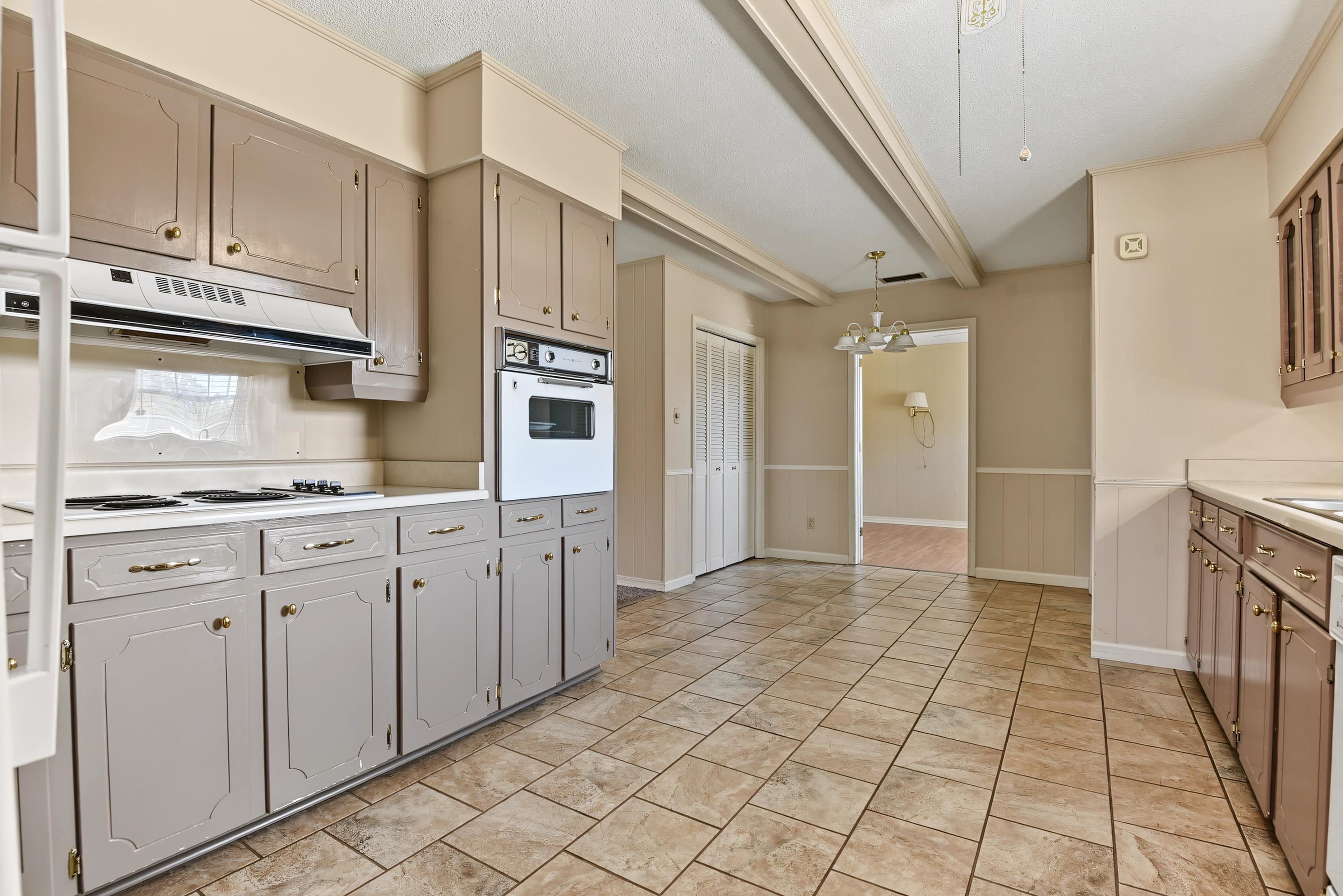 2502 Trenton Pl, Florence, AL 35630 — photo 9