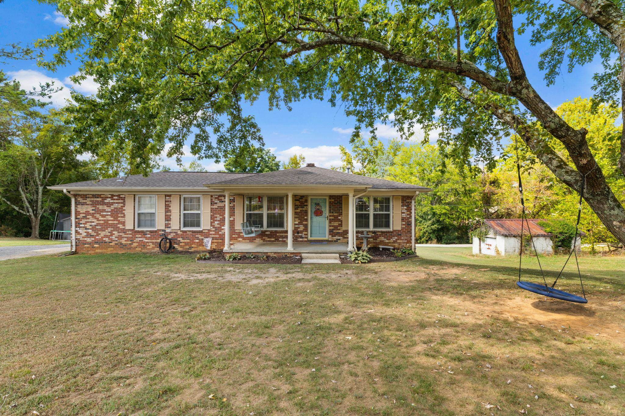 131 Taylor Rd, Florence, AL 35633 — photo 3